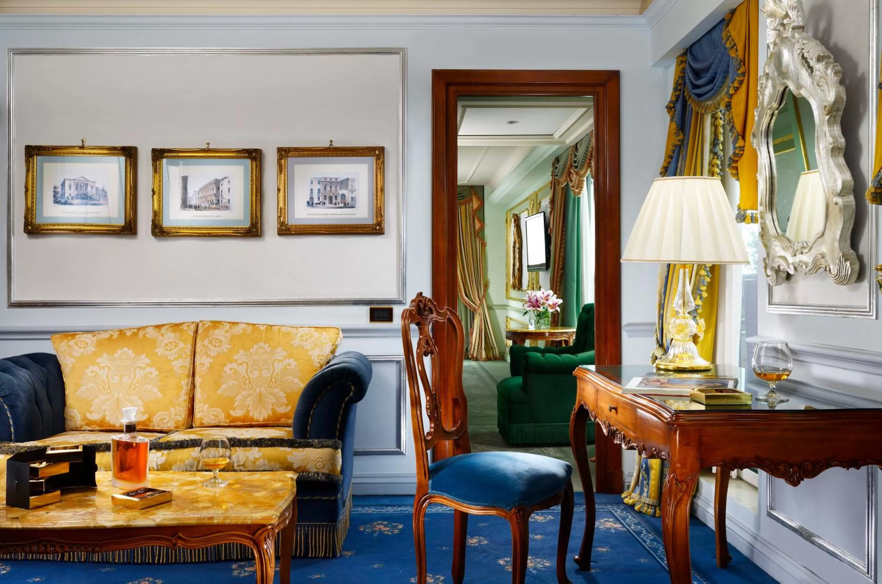 Living room in Parco dei Principi Grand Hotel & SPA