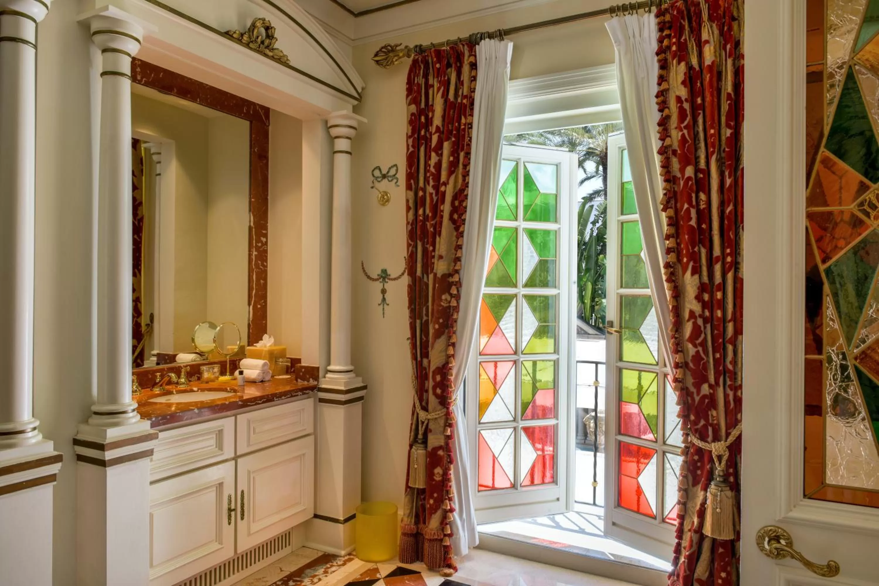 Bathroom in The Villa Casa Casuarina
