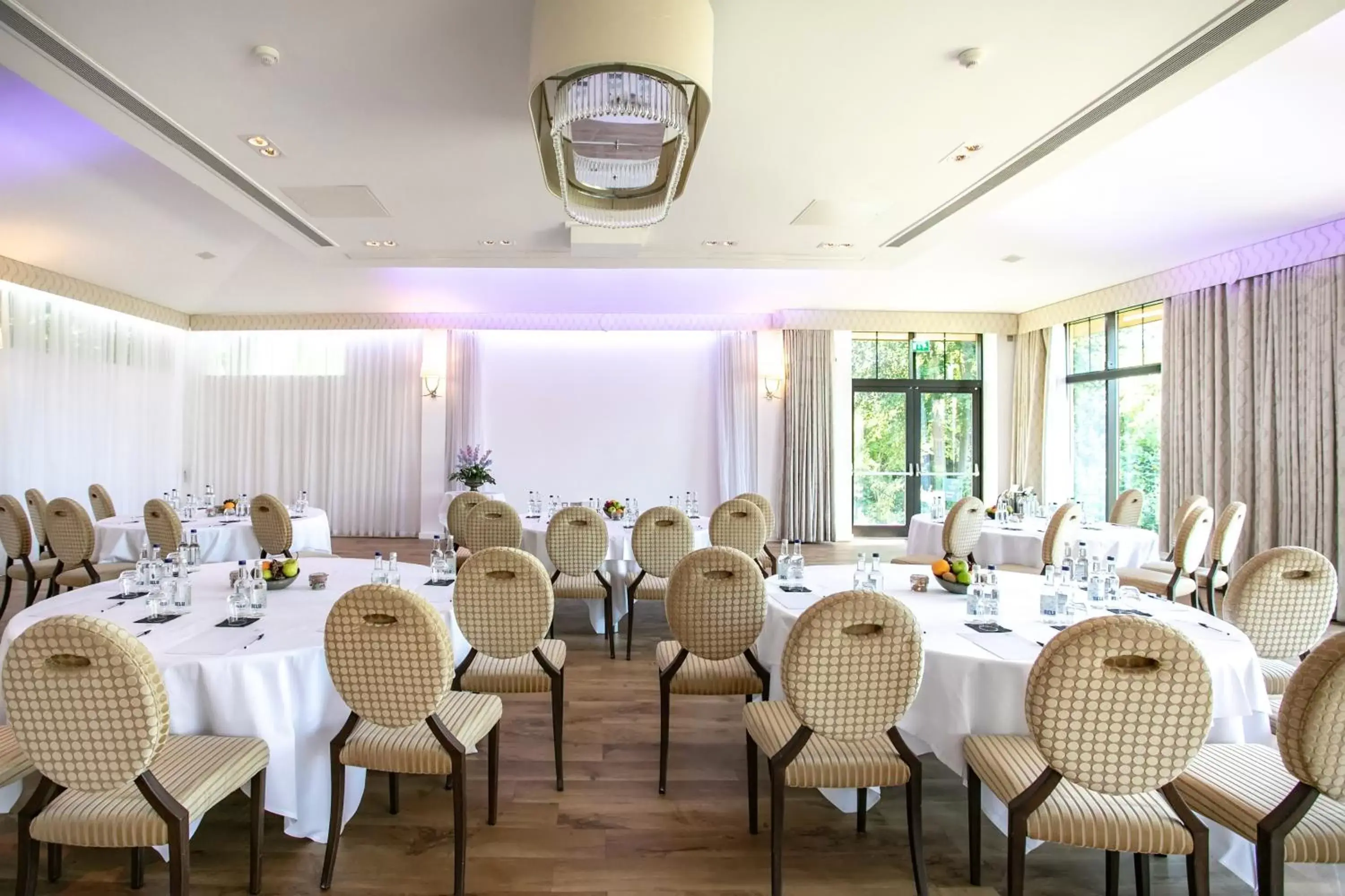 Banquet/Function facilities, Restaurant/Places to Eat in The Wood Norton