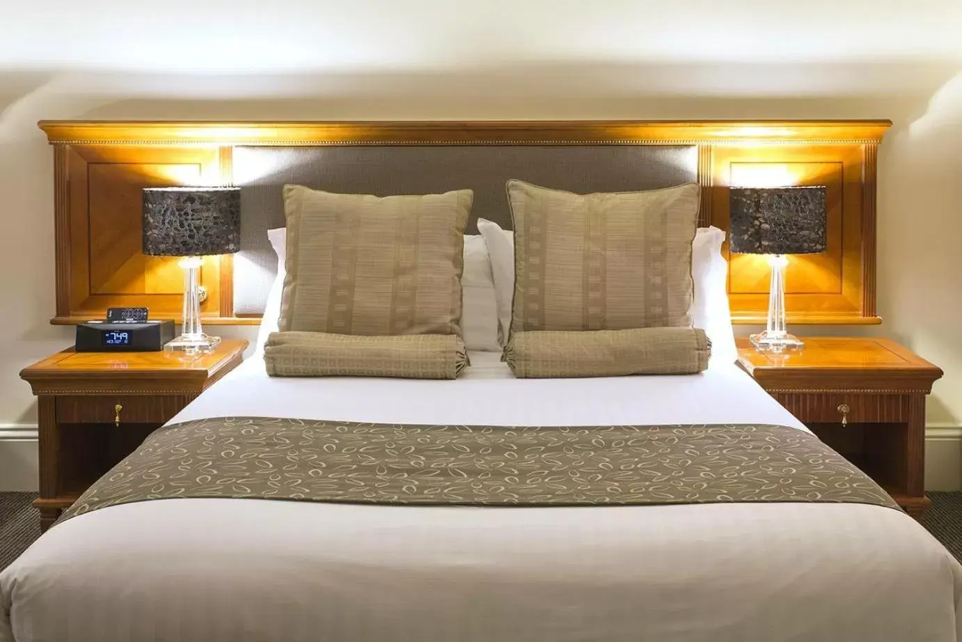 Bed in The Grand Hotel Launceston (Formerly Clarion Hotel) Bed in The Grand Hotel Launceston (Formerly Clarion Hotel)