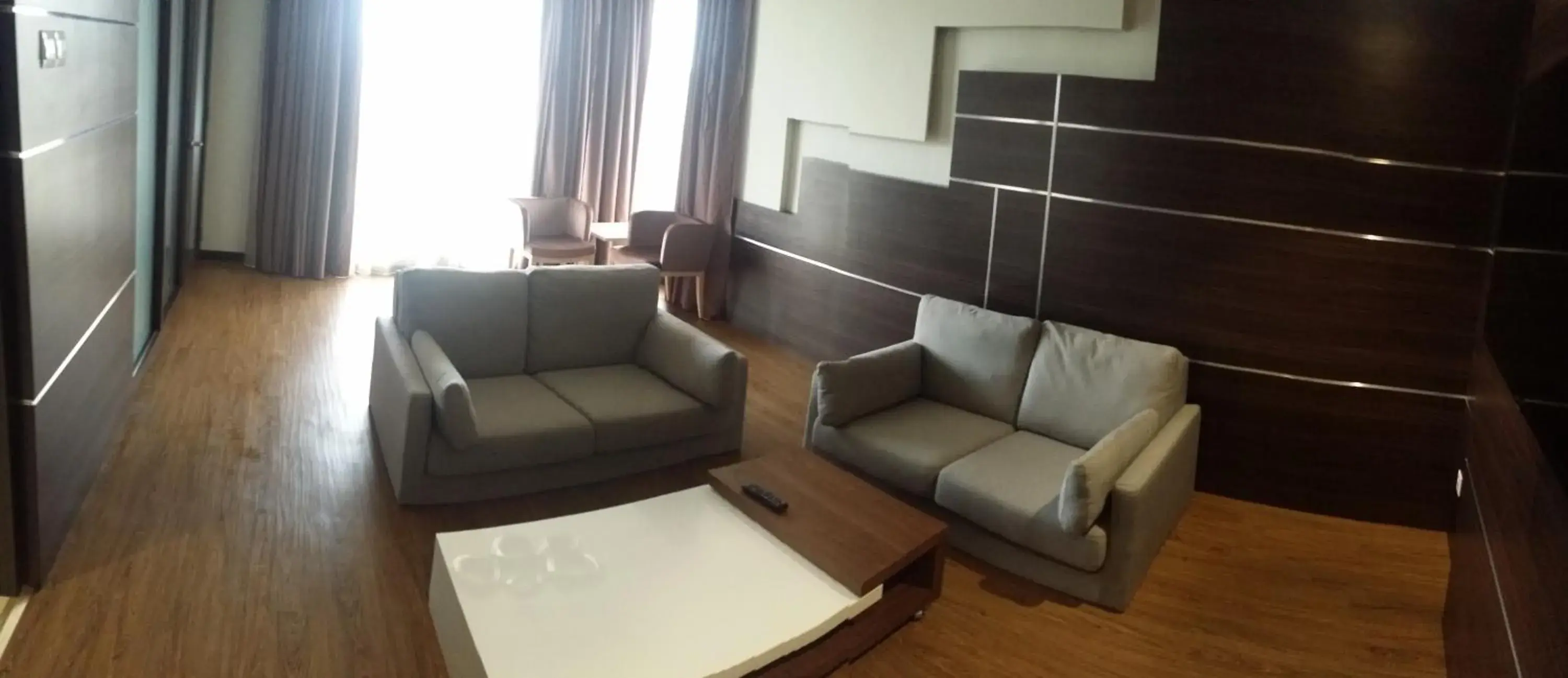 Living room, Seating Area in Hotel Labuan Point