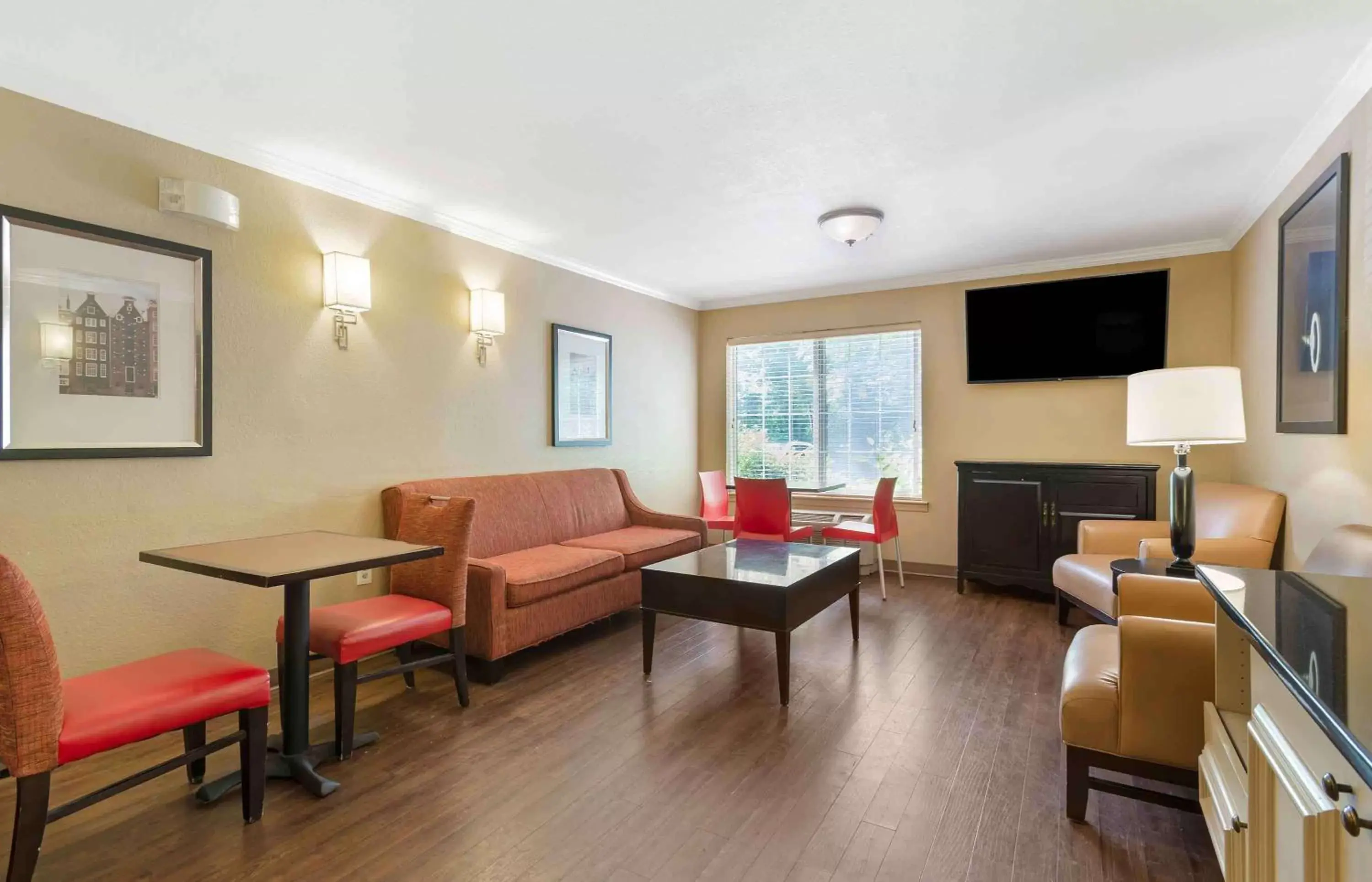 Lobby or reception, Seating Area in Extended Stay America Suites - Hanover - Parsippany