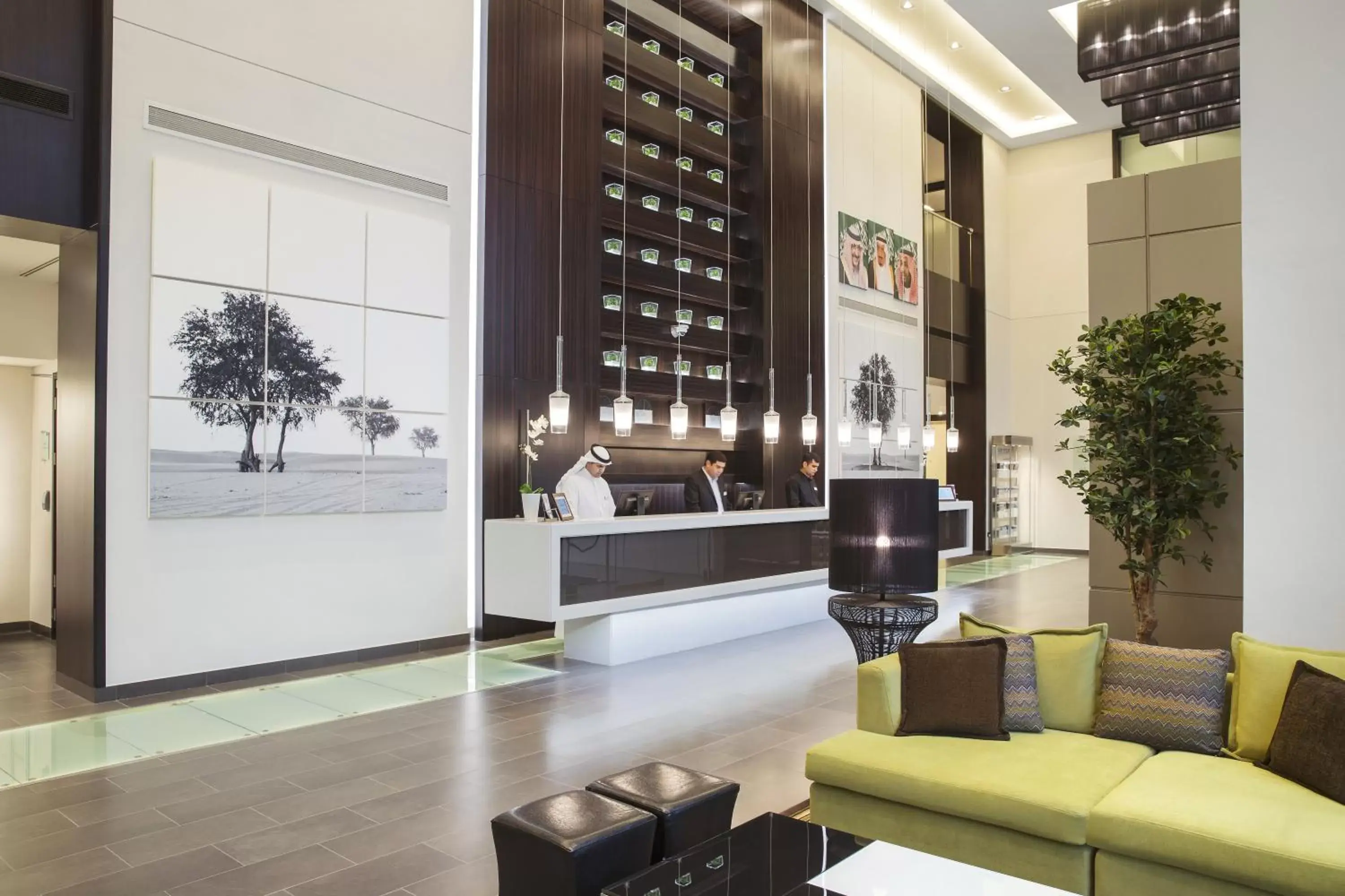 Lobby or reception in Centro Shaheen Jeddah by Rotana Lobby or reception in Centro Shaheen Jeddah by Rotana