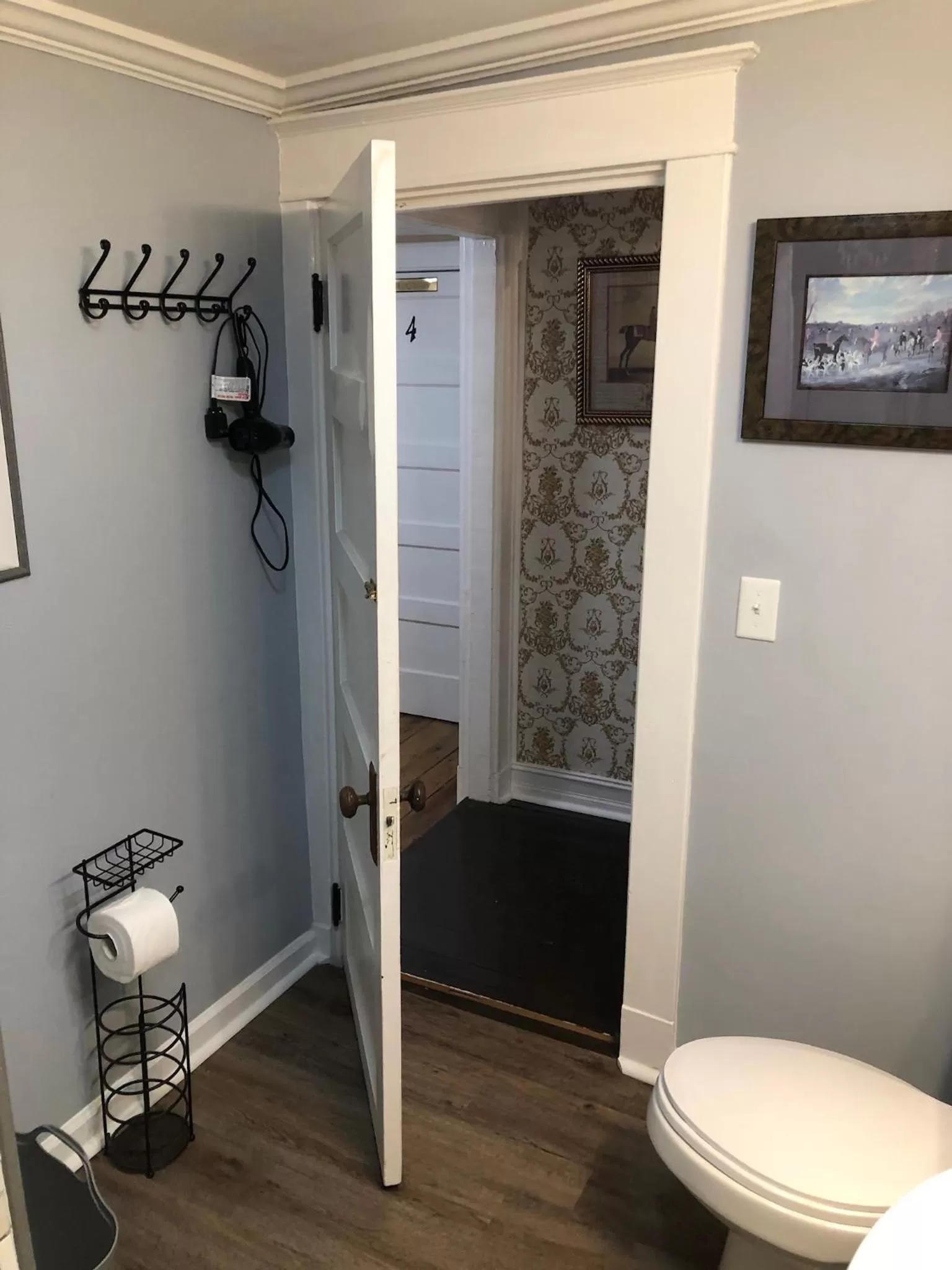 Bathroom in Belmont Inn