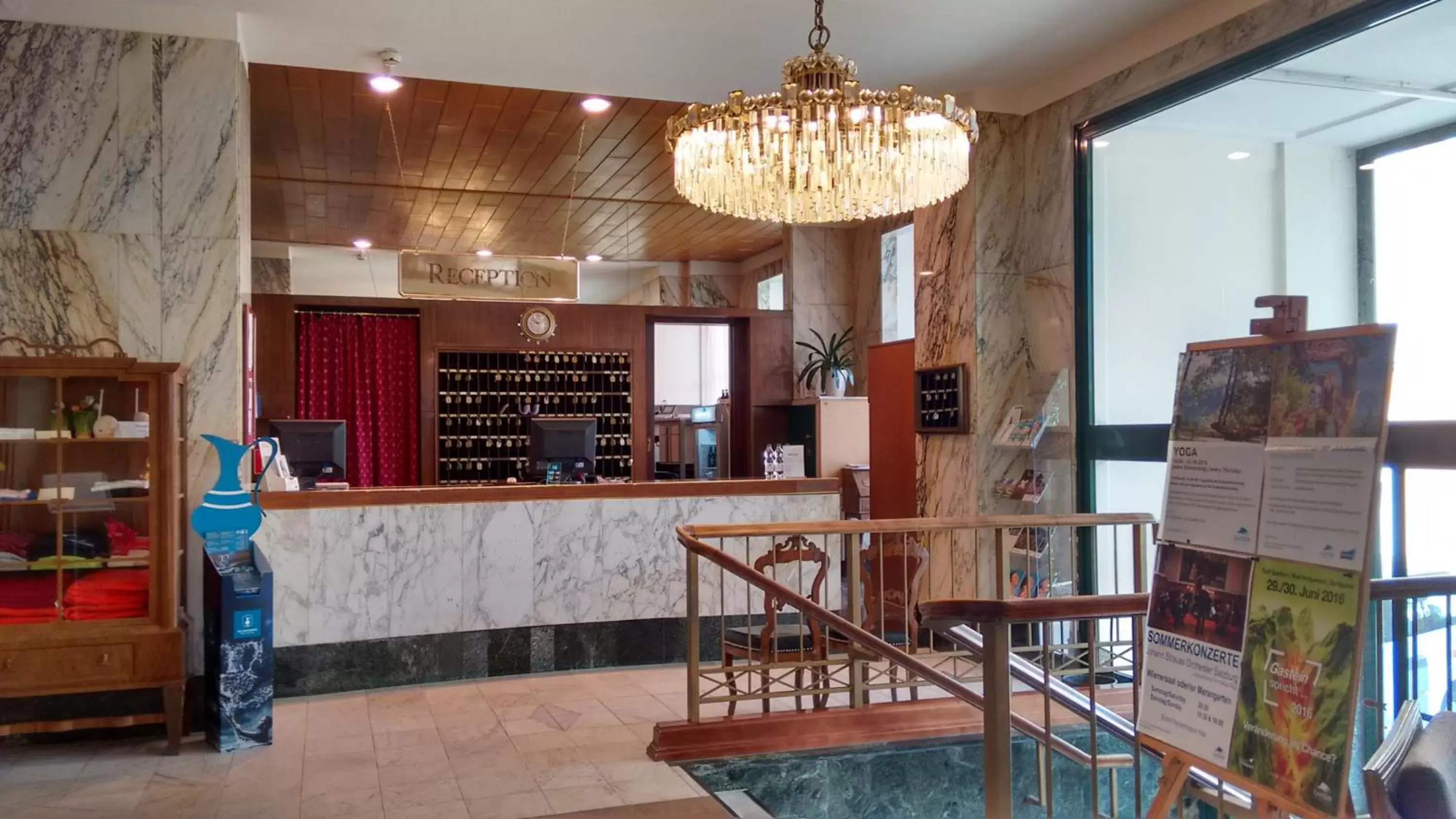 Lounge or bar in Thermal Resort Hotel Elisabethpark Lounge or bar in Thermal Resort Hotel Elisabethpark