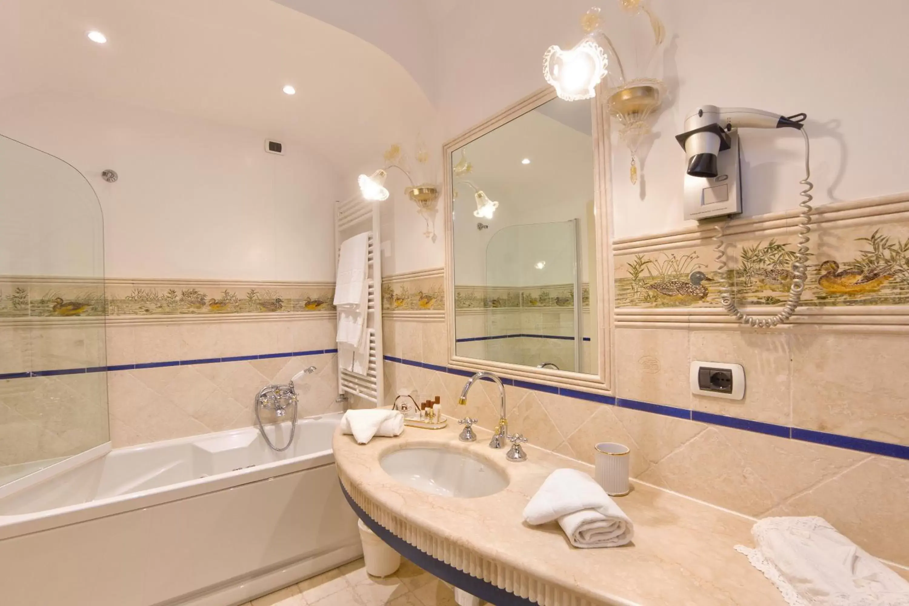 Bathroom in Borgo Cà dei Sospiri