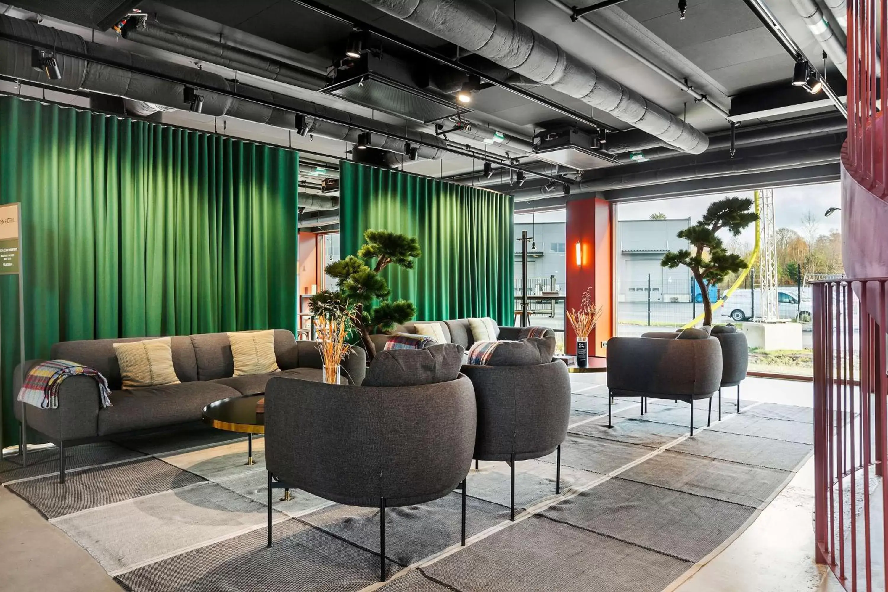 Lobby or reception in Best Western Plus Ten Hotel Lobby or reception in Best Western Plus Ten Hotel