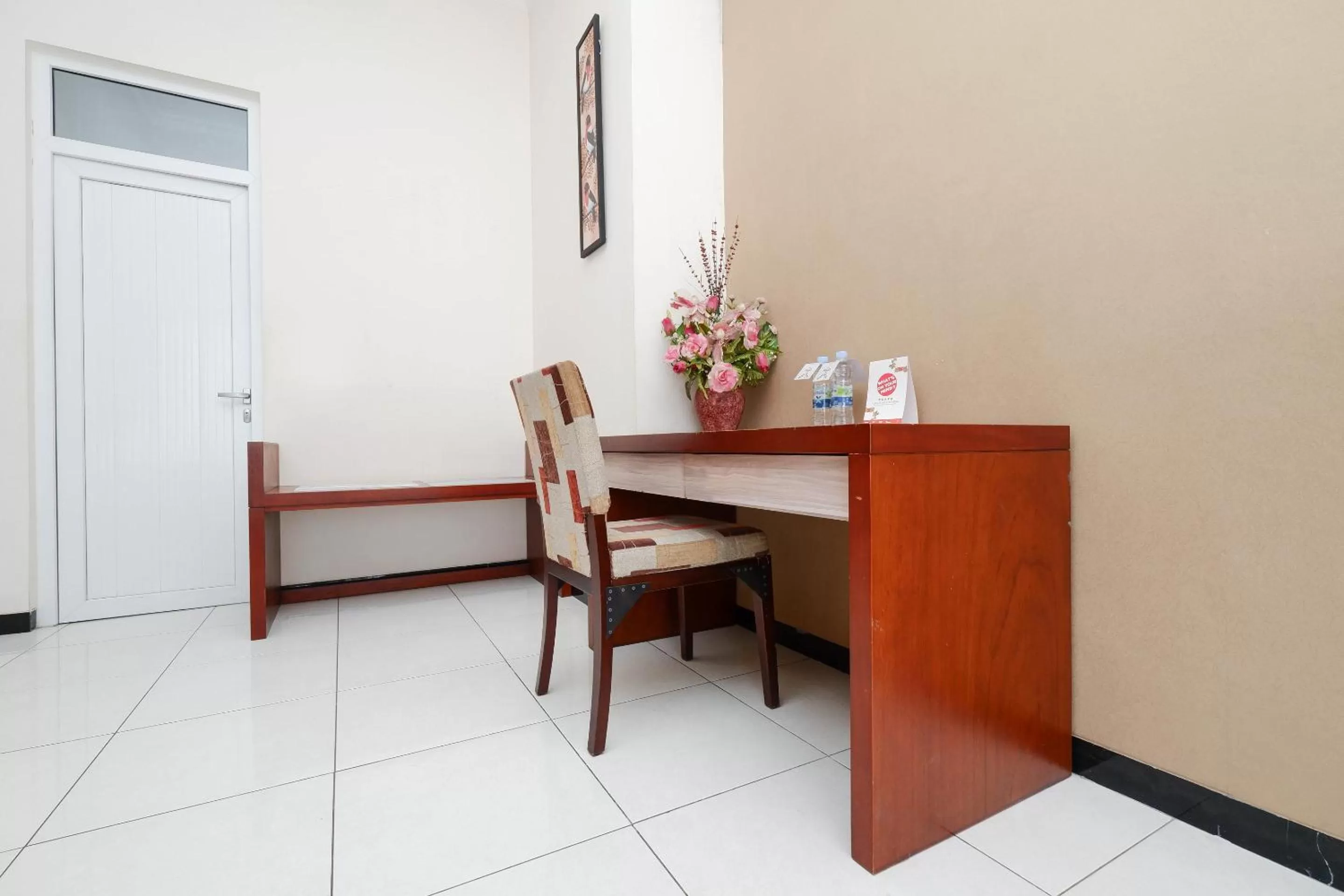 Living room, Dining Area in Arya Graha Semarang