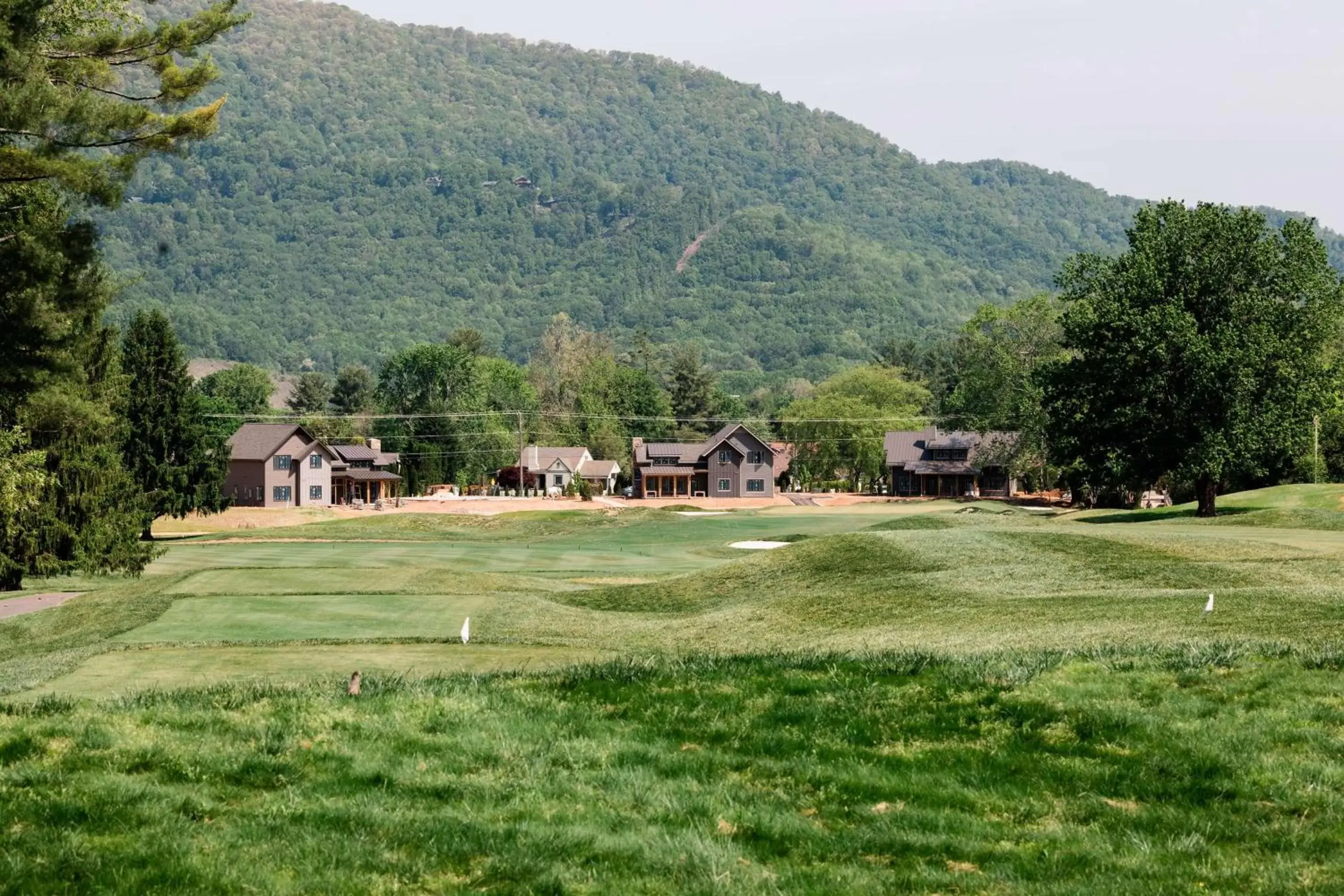 Photo of the whole room in Waynesville Inn & Golf Club, Trademark Collection by Wyndham