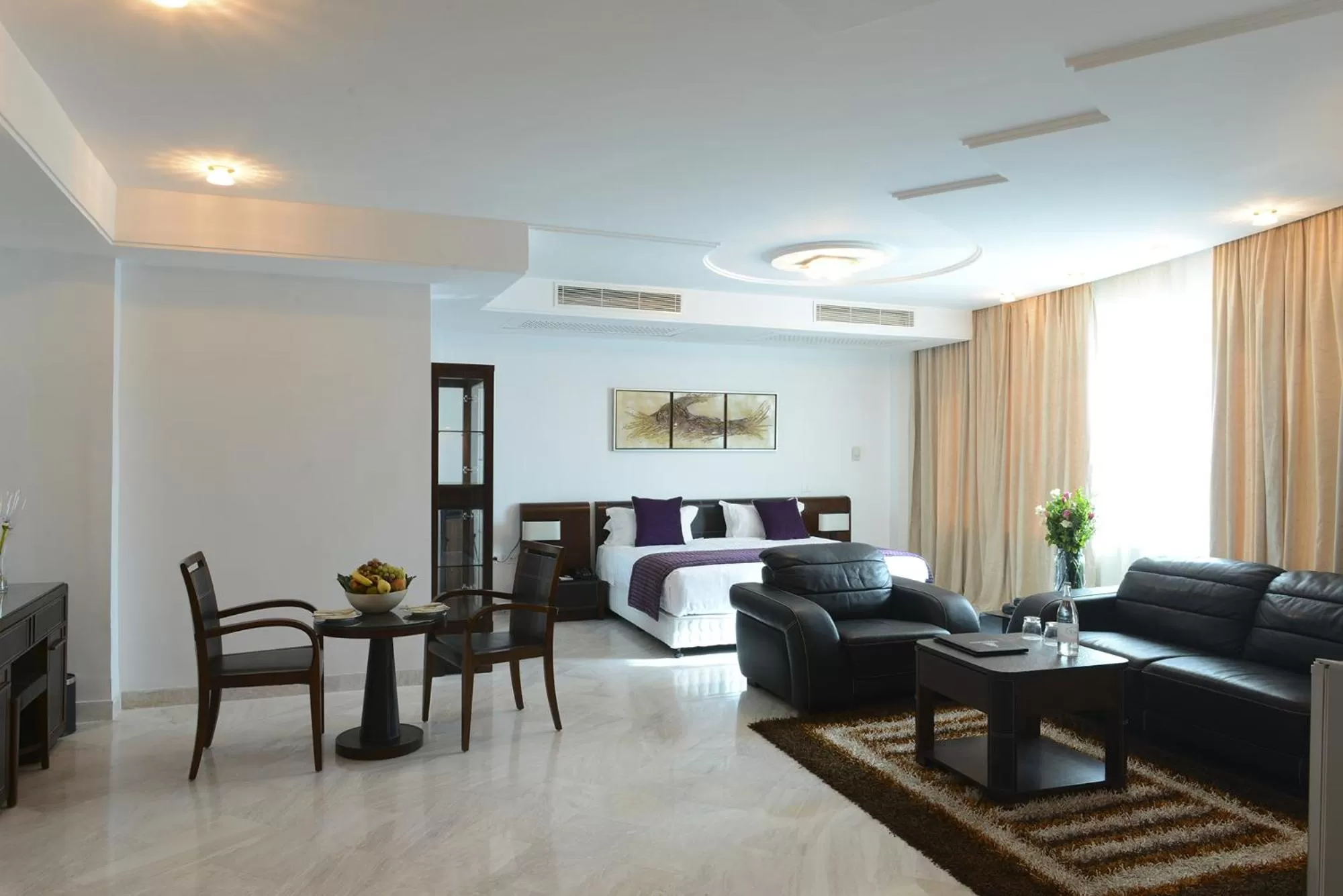 Bedroom, Bed in The Penthouse Suites Hotel