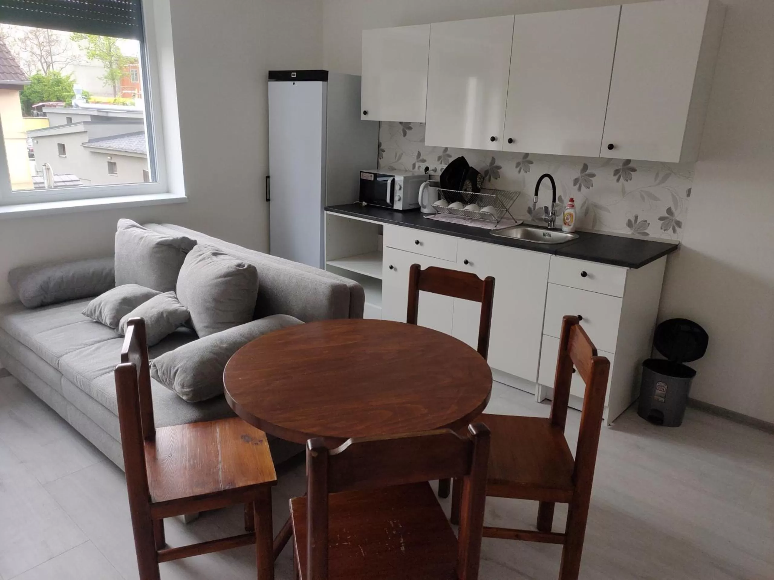 Sun-House Pension - ParkingFree Limited spaces-