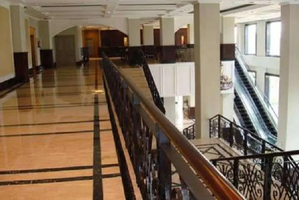 Lobby or reception, Balcony/Terrace in Royal Kuningan Hotel