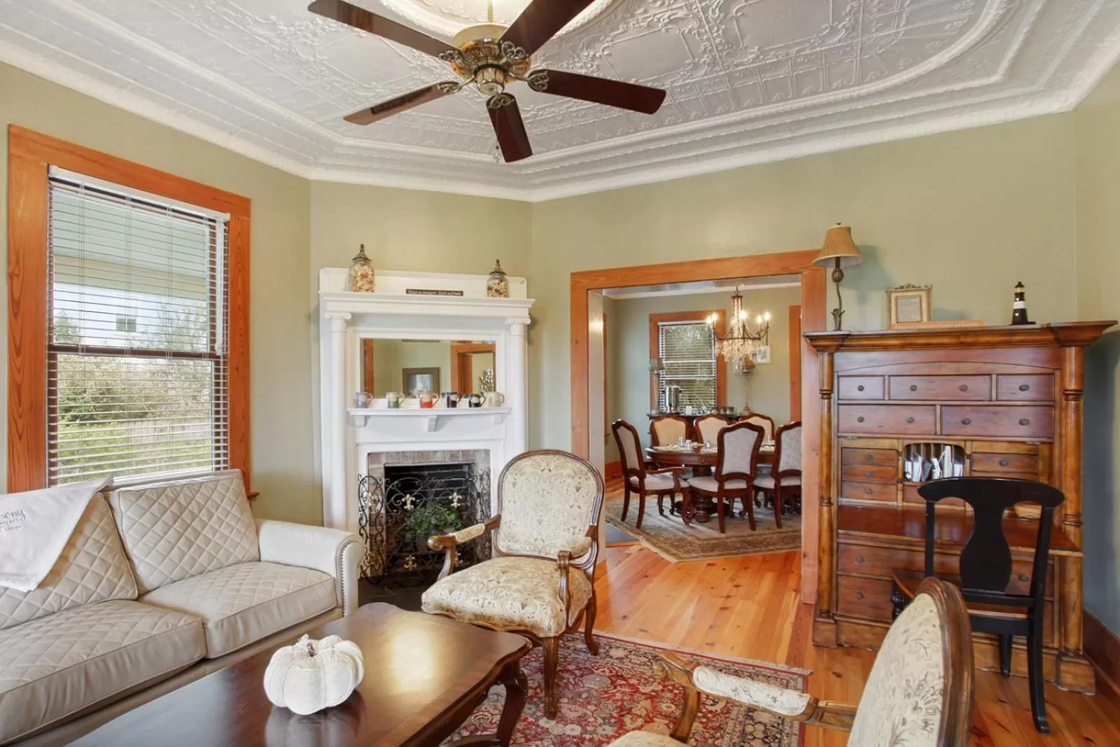 Surf Song Bed & Breakfast