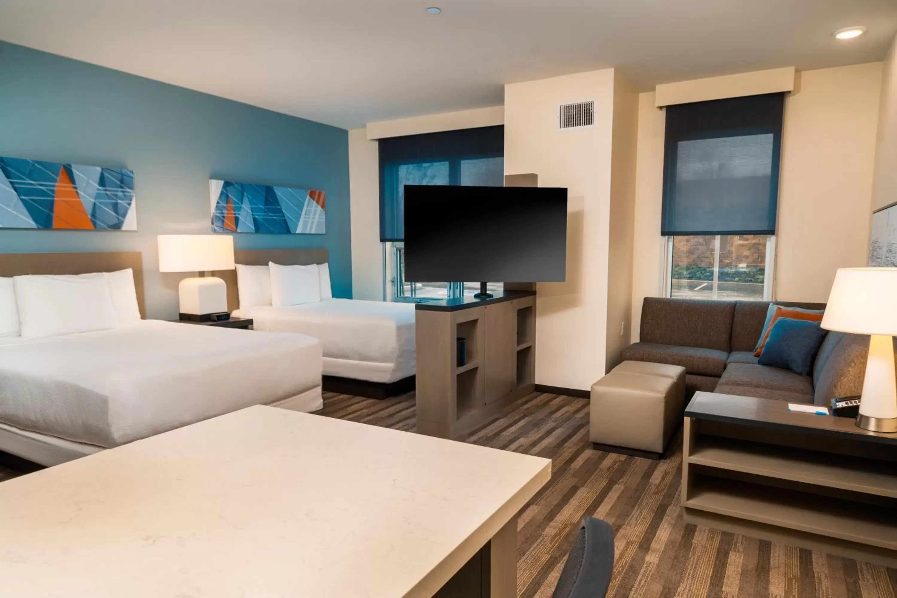 Photo of the whole room, Bed in Hyatt House Nashville/Franklin/Cool Springs Photo of the whole room, Bed in Hyatt House Nashville/Franklin/Cool Springs