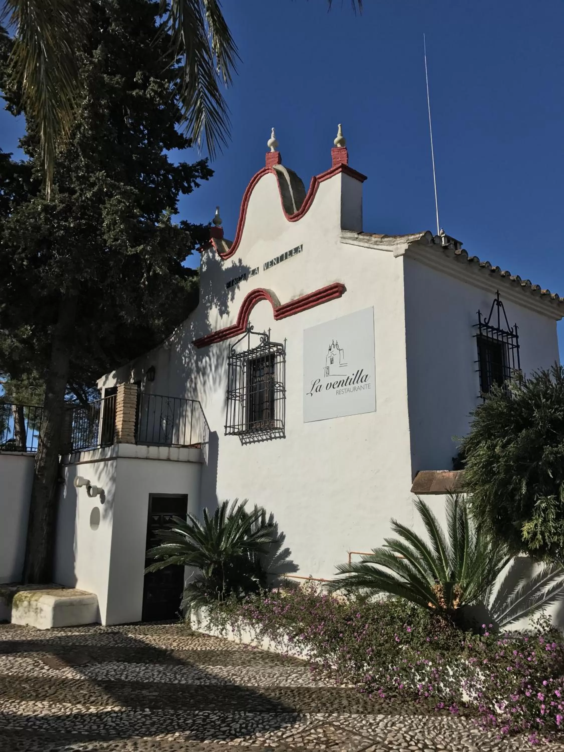 Restaurant/places to eat, Property Building in Alhaurin Golf Hotel