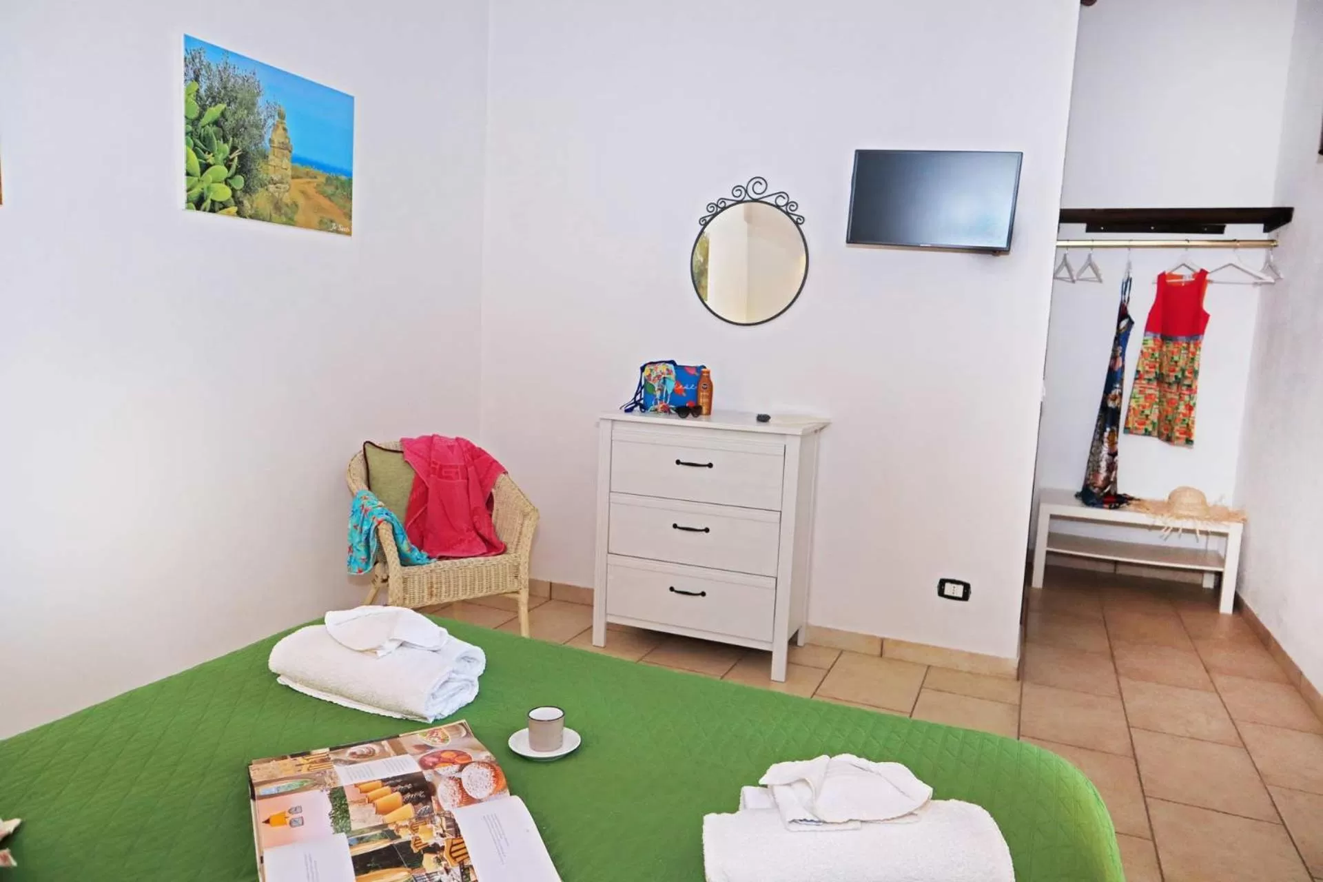 TV and multimedia, Bed in Agriturismo Masseria Alberotanza