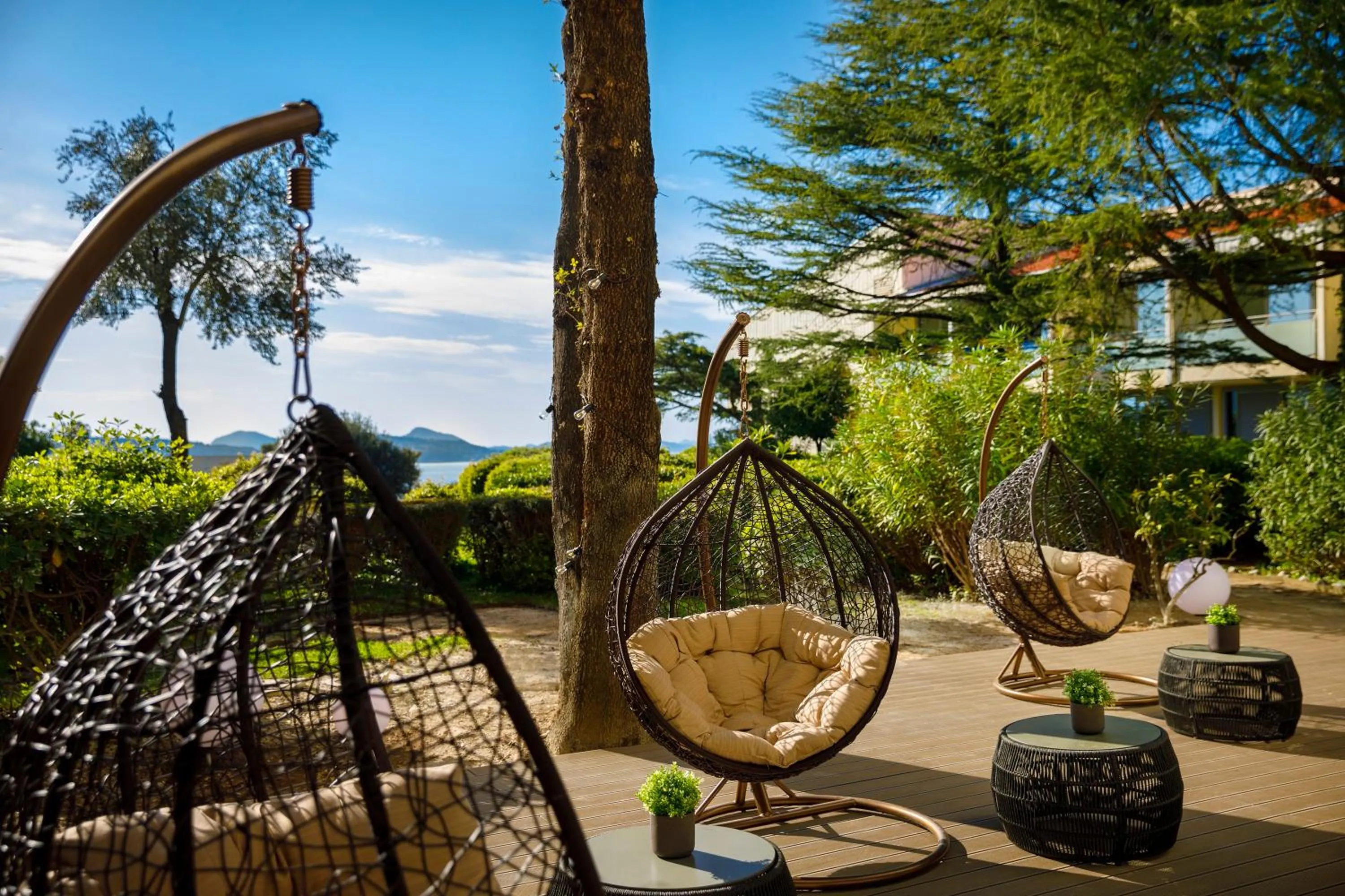 Garden in Valamar Argosy Hotel