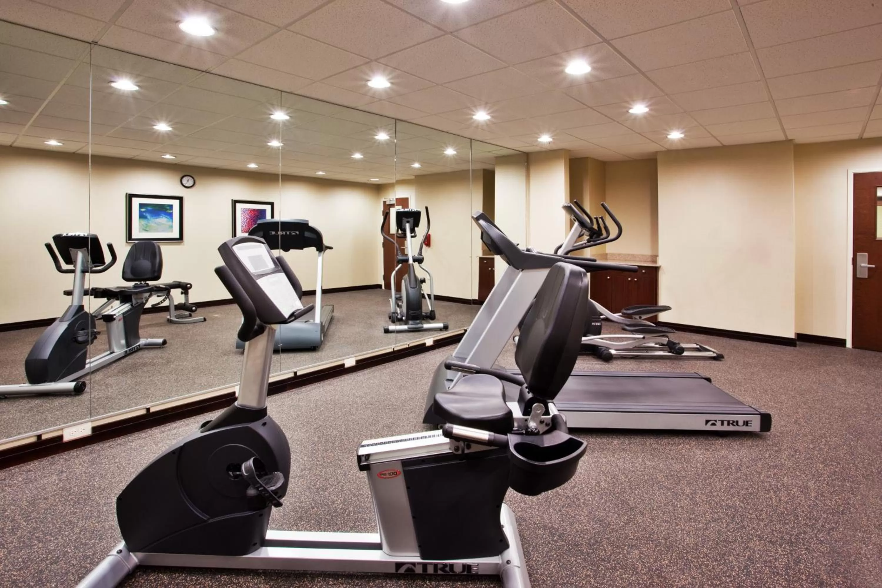 Spa and wellness centre/facilities in Holiday Inn Express Hotel & Suites Cordele North by IHG