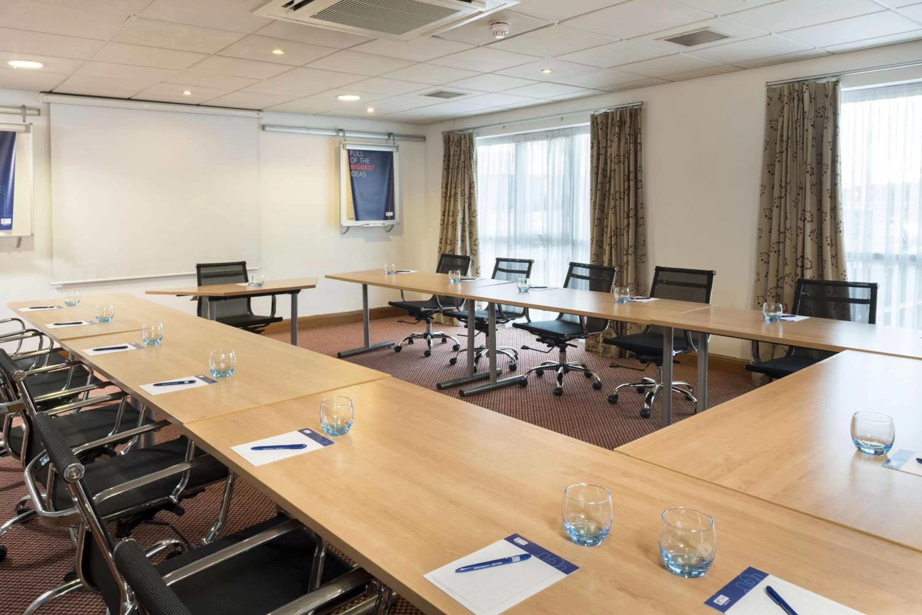 Meeting/conference room in Holiday Inn Express Birmingham Star City by IHG