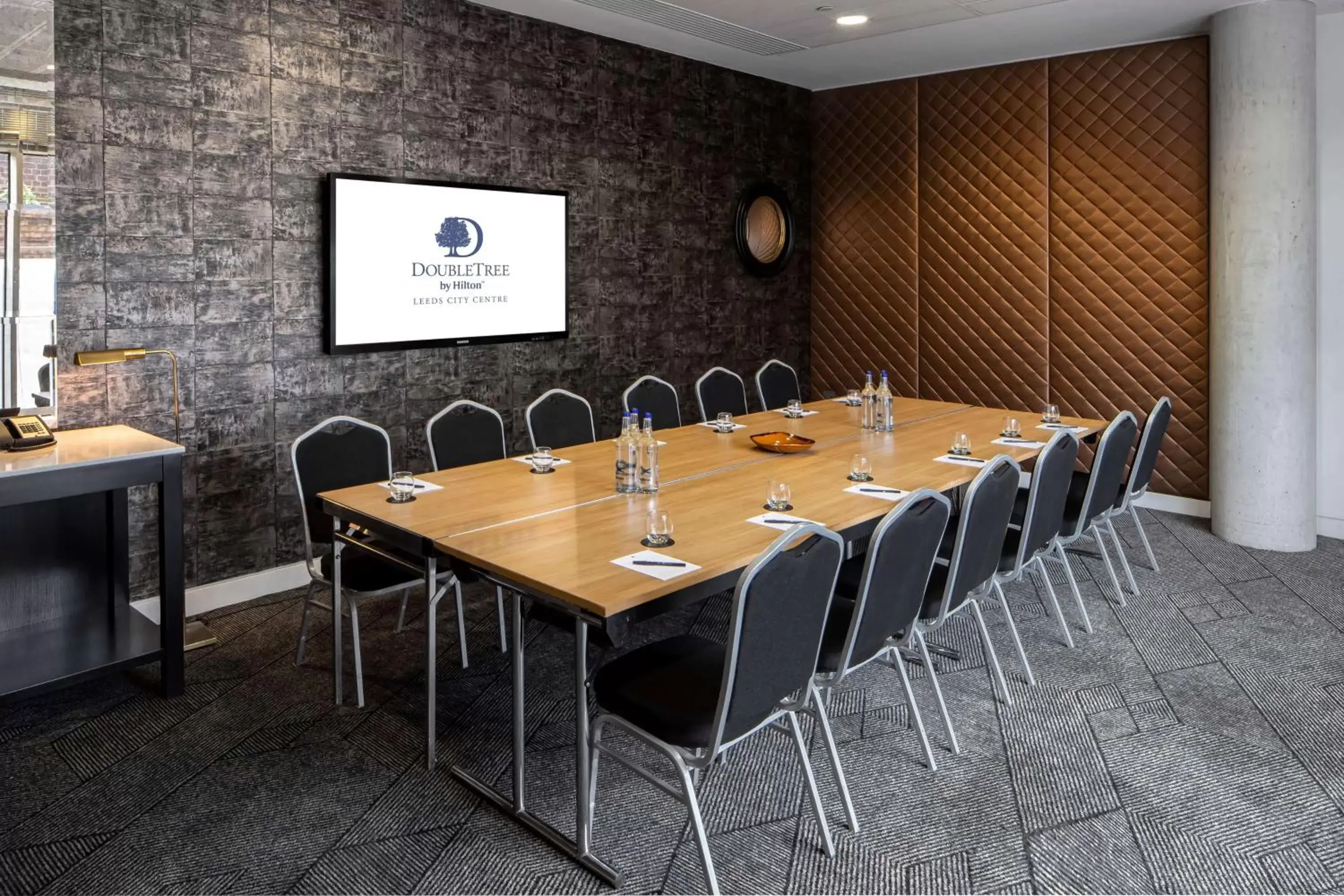 Meeting/conference room in DoubleTree by Hilton Leeds