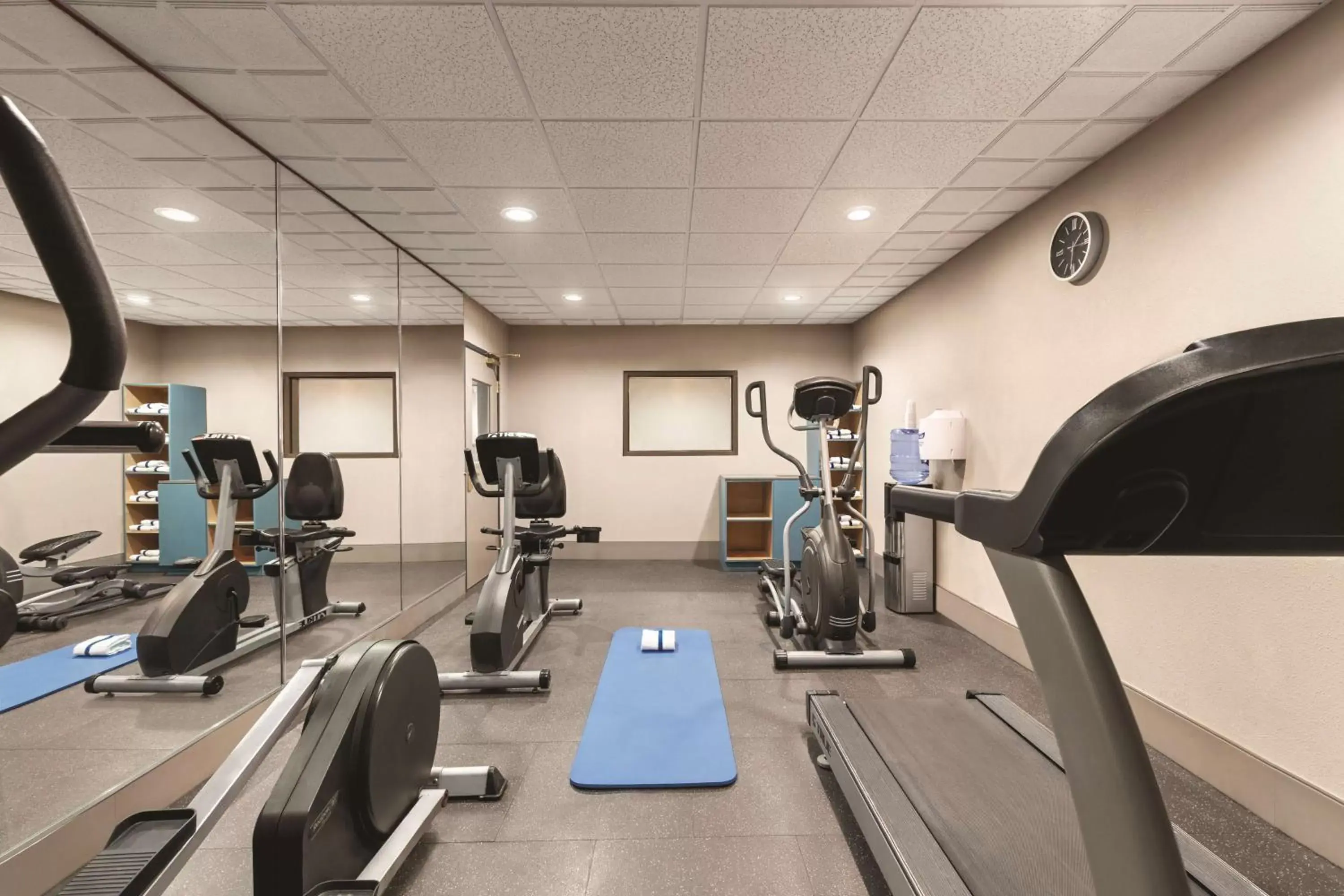 Activities, Fitness Center/Facilities in Country Inn & Suites by Radisson, Griffin, GA
