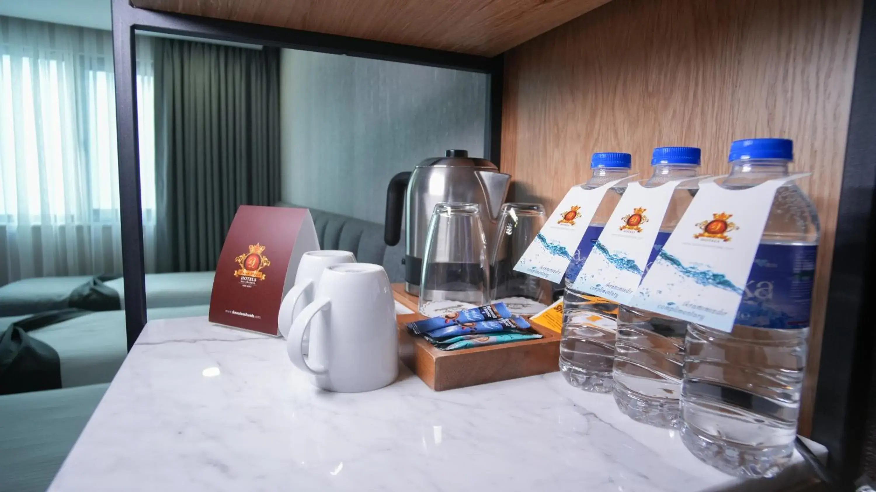 Coffee/tea facilities in Dosso Dossi Hotels Old City