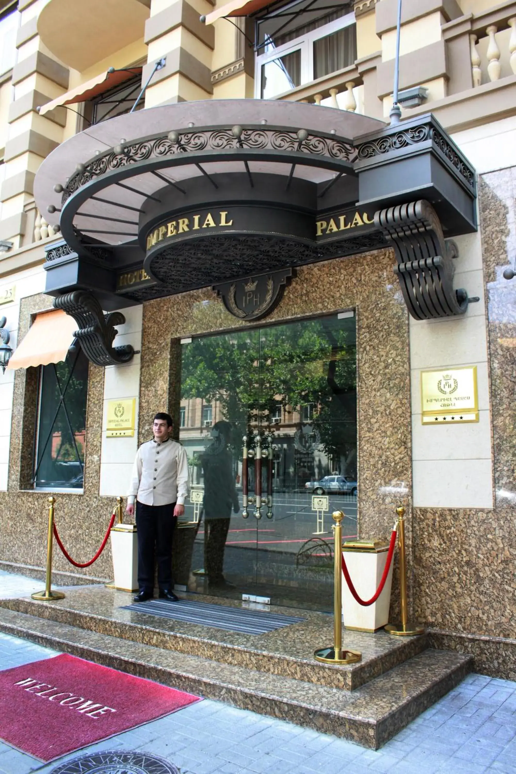 Facade/entrance in Imperial Palace Hotel