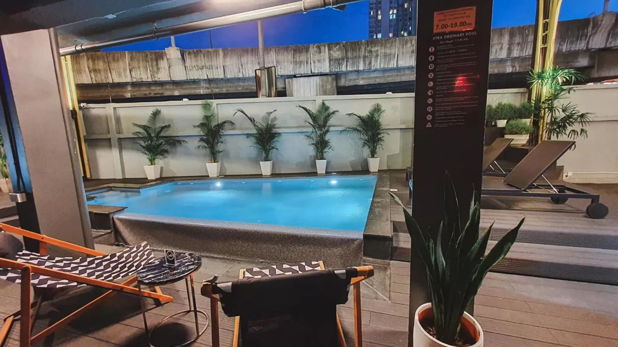Swimming pool, Pool View in Hotel Ordinary Bangkok