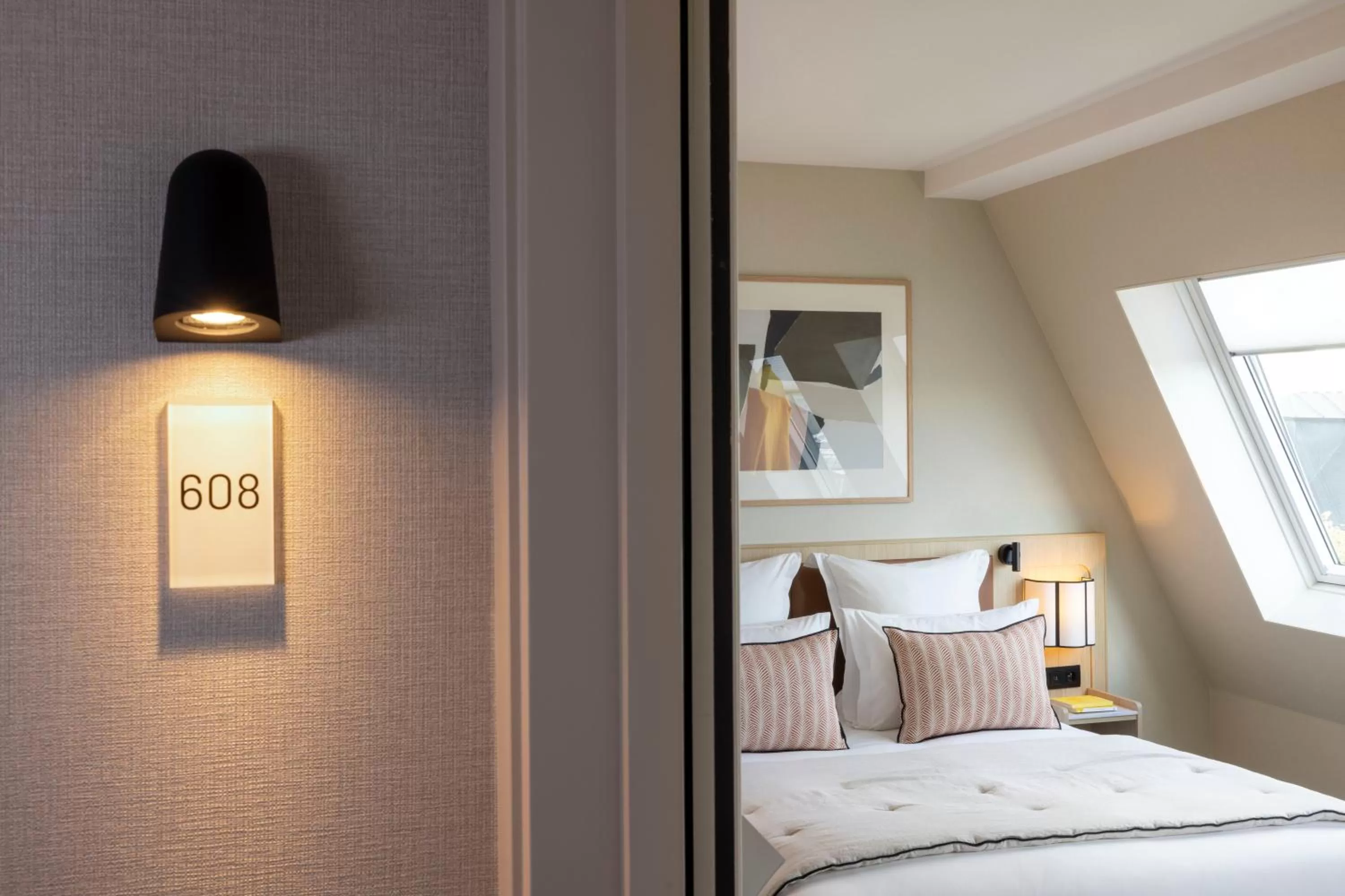 Bedroom, Bed in Hotel Duminy-Vendome