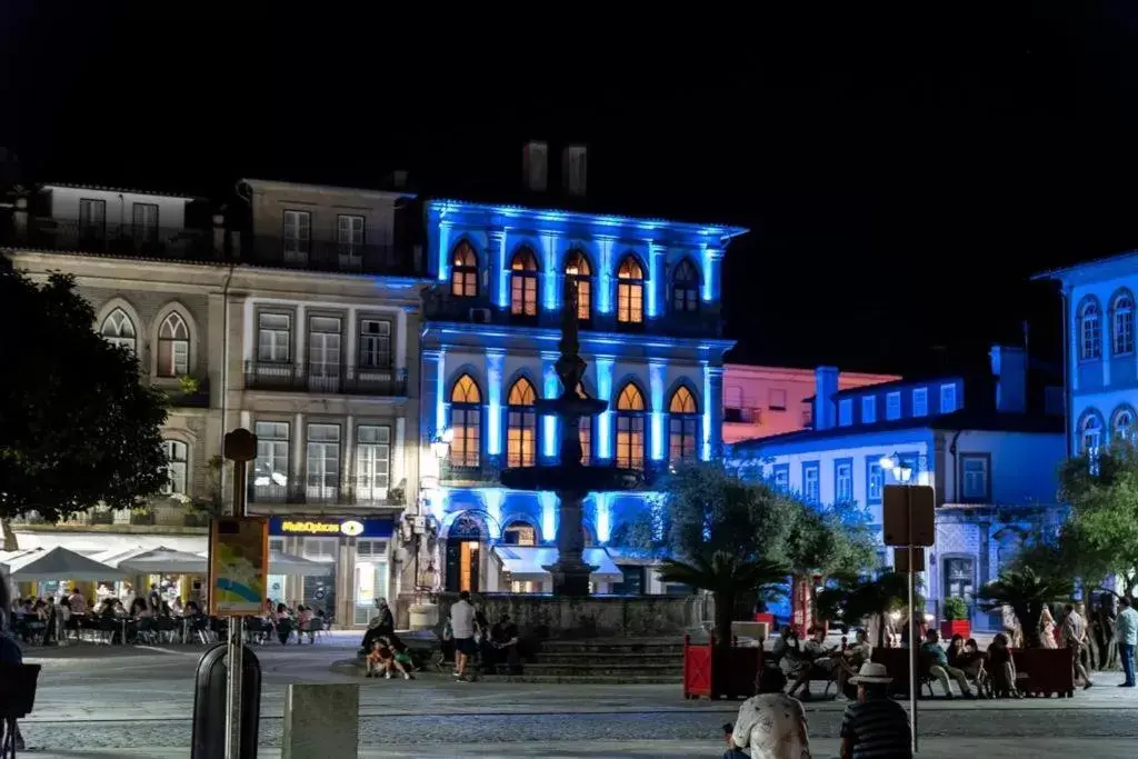 Property Building in Camões Apartments