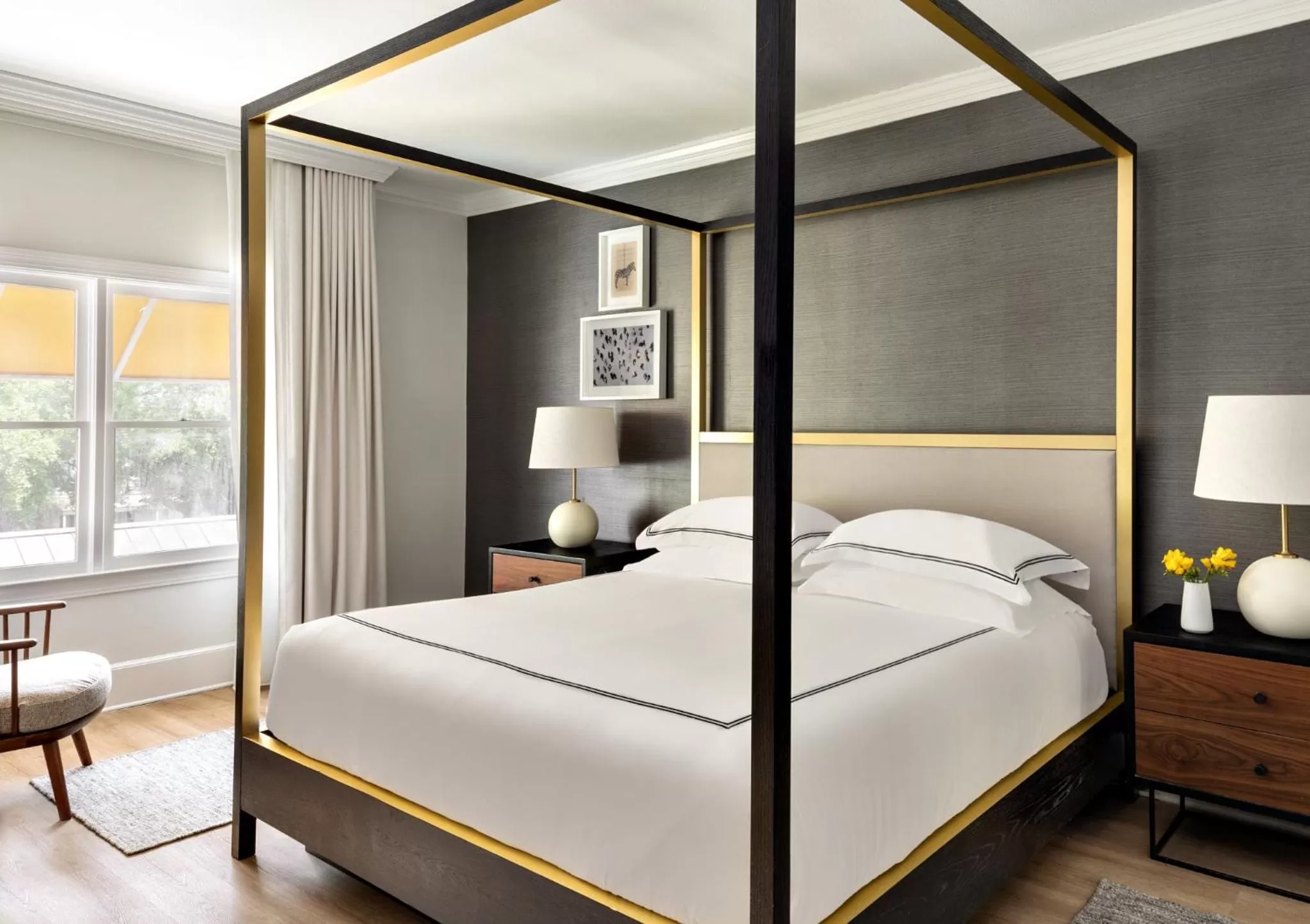 Photo of the whole room, Bed in Kimpton Brice Hotel by IHG