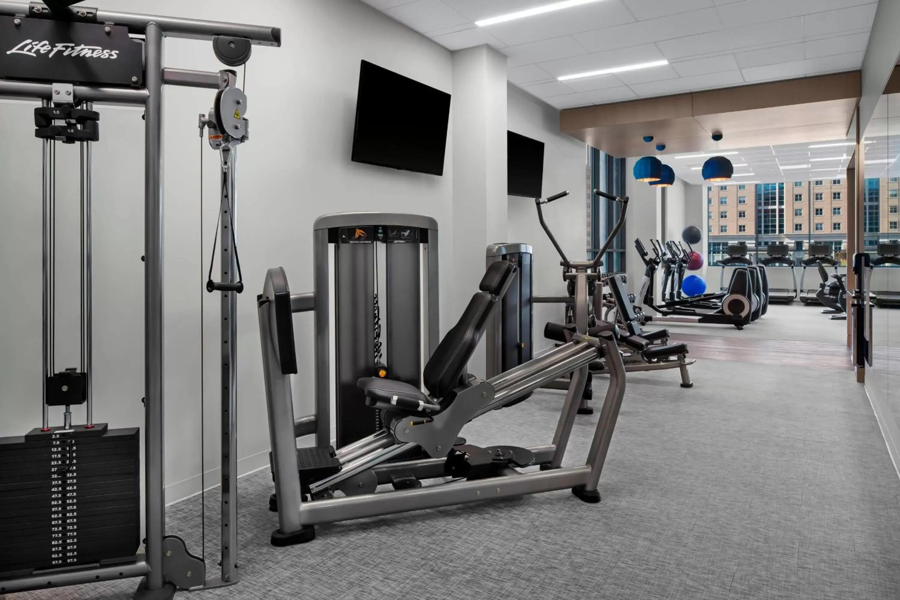 Fitness centre/facilities, Fitness Center/Facilities in The Oaklander Hotel, Autograph Collection