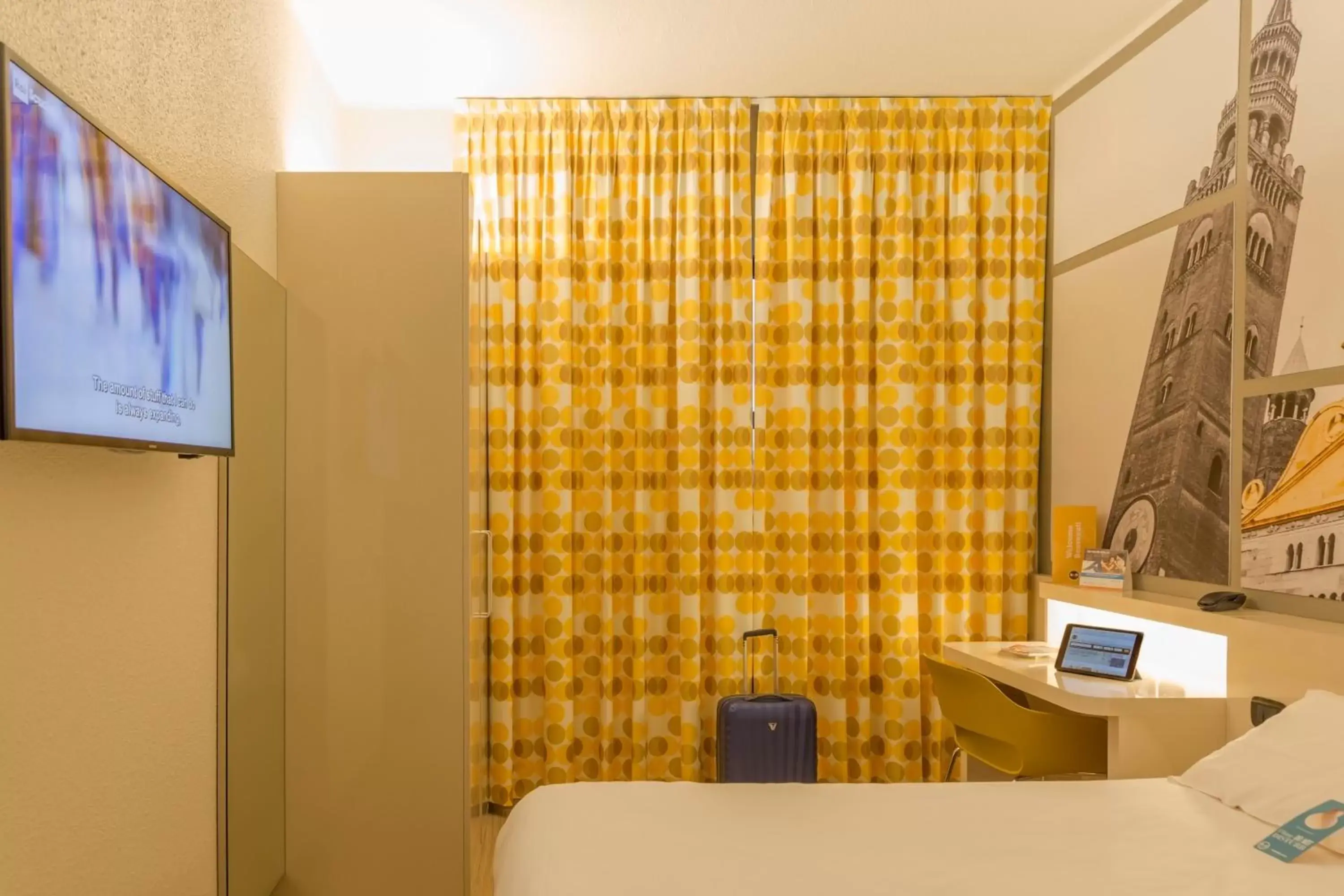 Bedroom, Bathroom in B&B Hotel Cremona