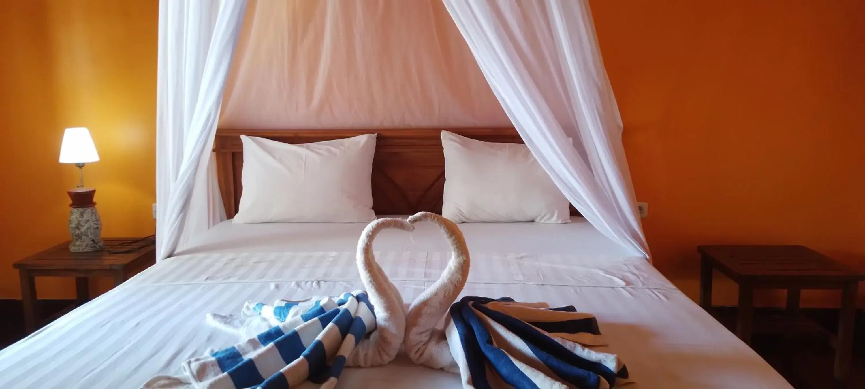 Bedroom, Bed in Pandan Bungalow