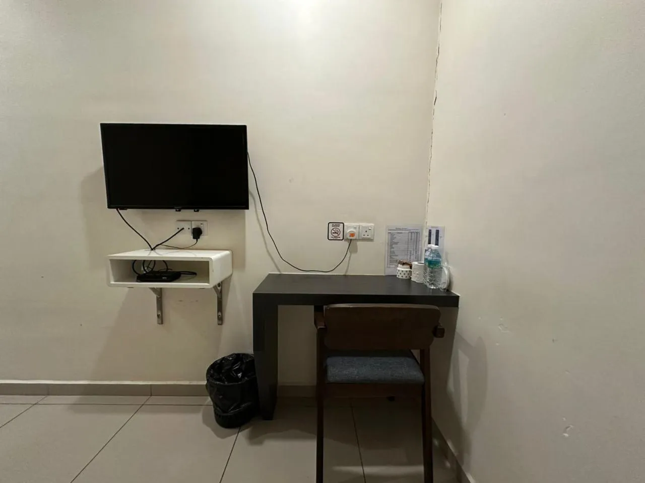 hair dresser in WF Motel