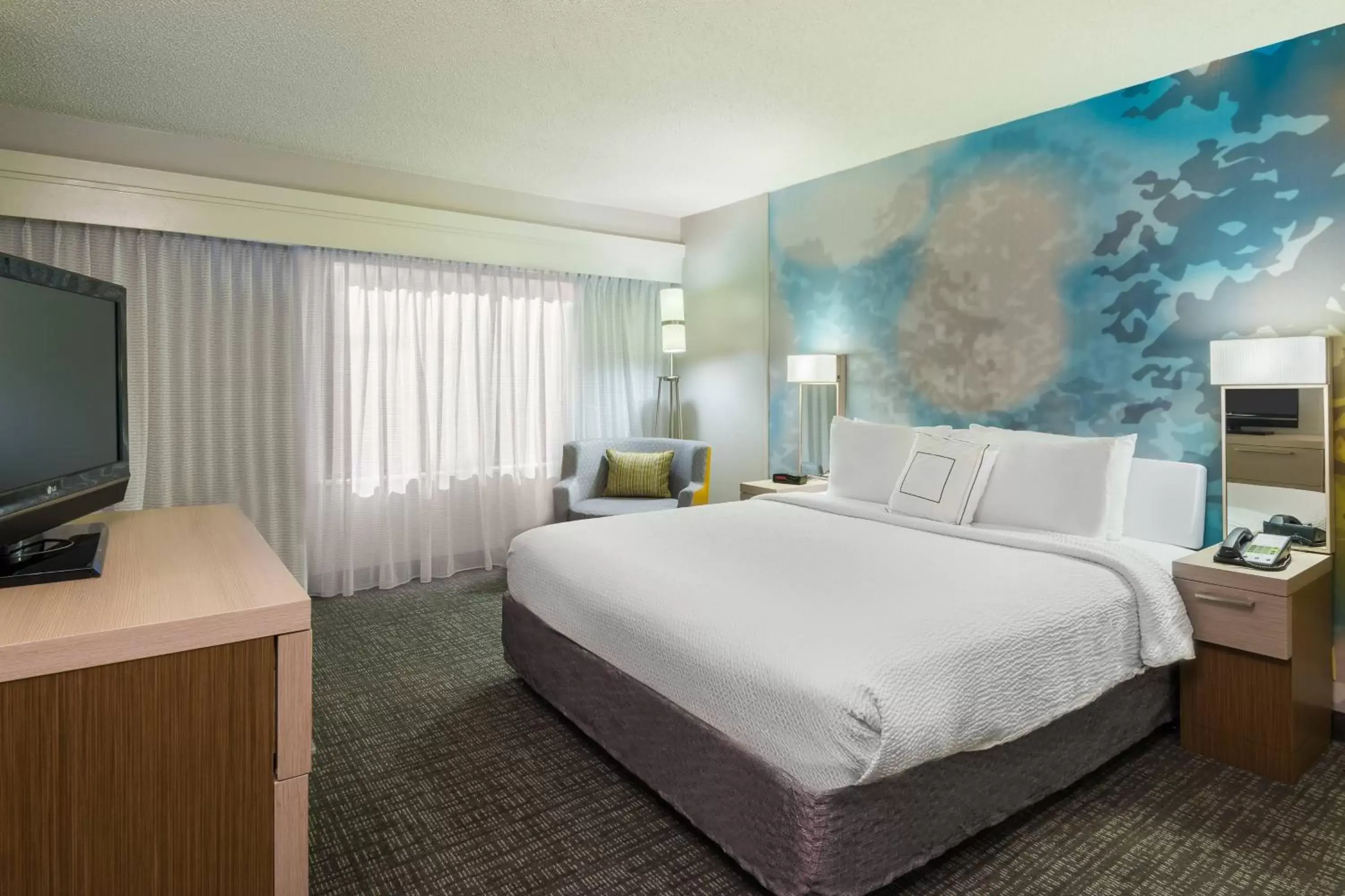 Bedroom, Bed in Courtyard by Marriott Wilmington/Wrightsville Beach