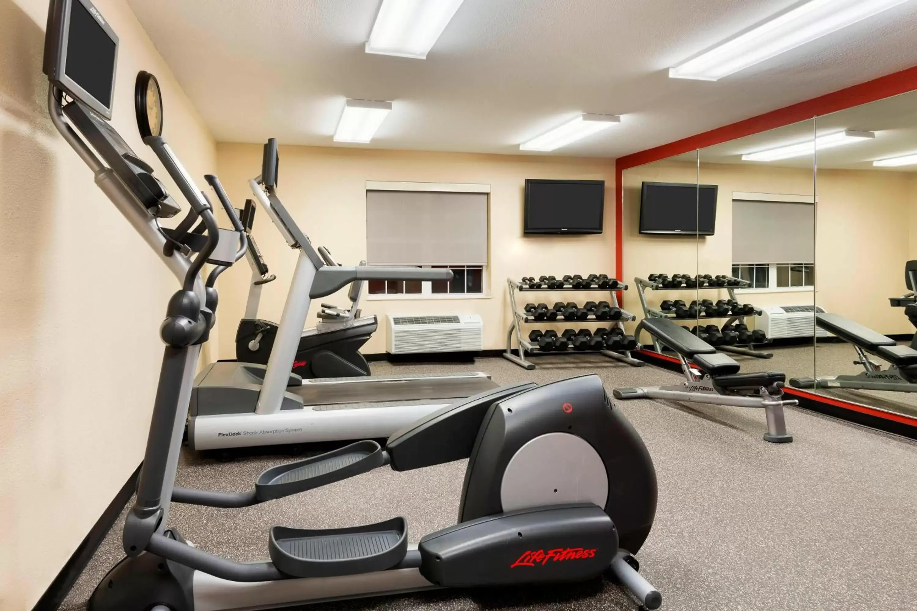 Fitness centre/facilities, Fitness Center/Facilities in TownePlace Suites Savannah Midtown