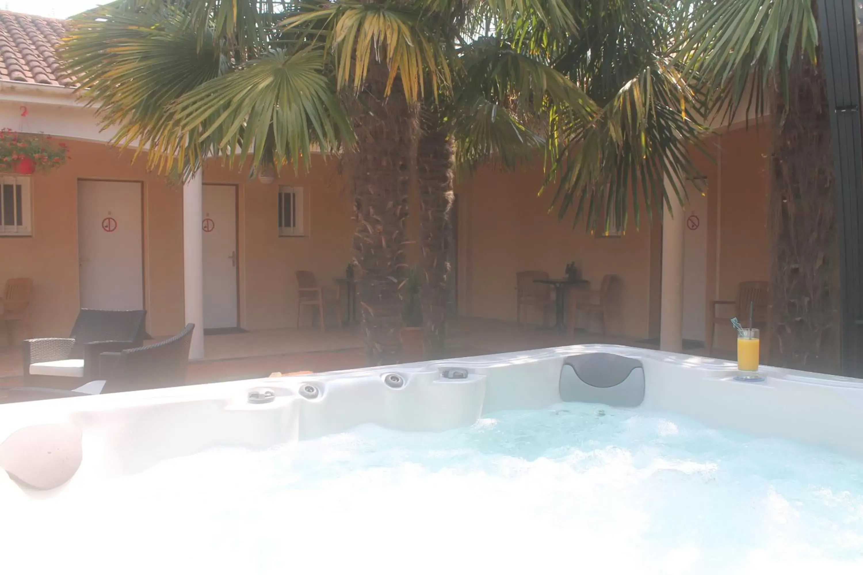 Hot Tub, Spa/Wellness in The Originals City, Hôtel La Closerie, Nantes Nord (Inter-Hotel)