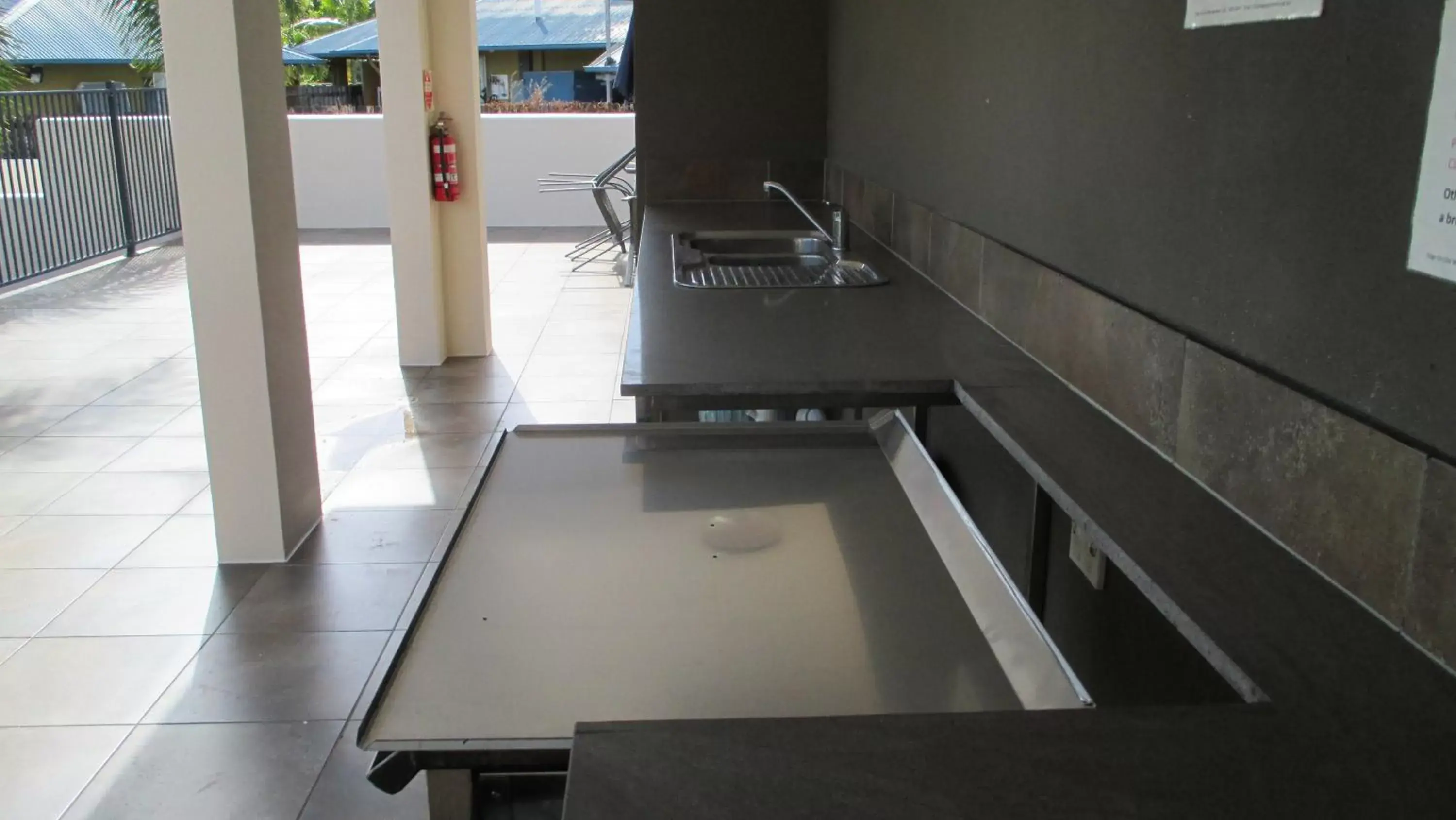 BBQ facilities in Edge Apartments Cairns