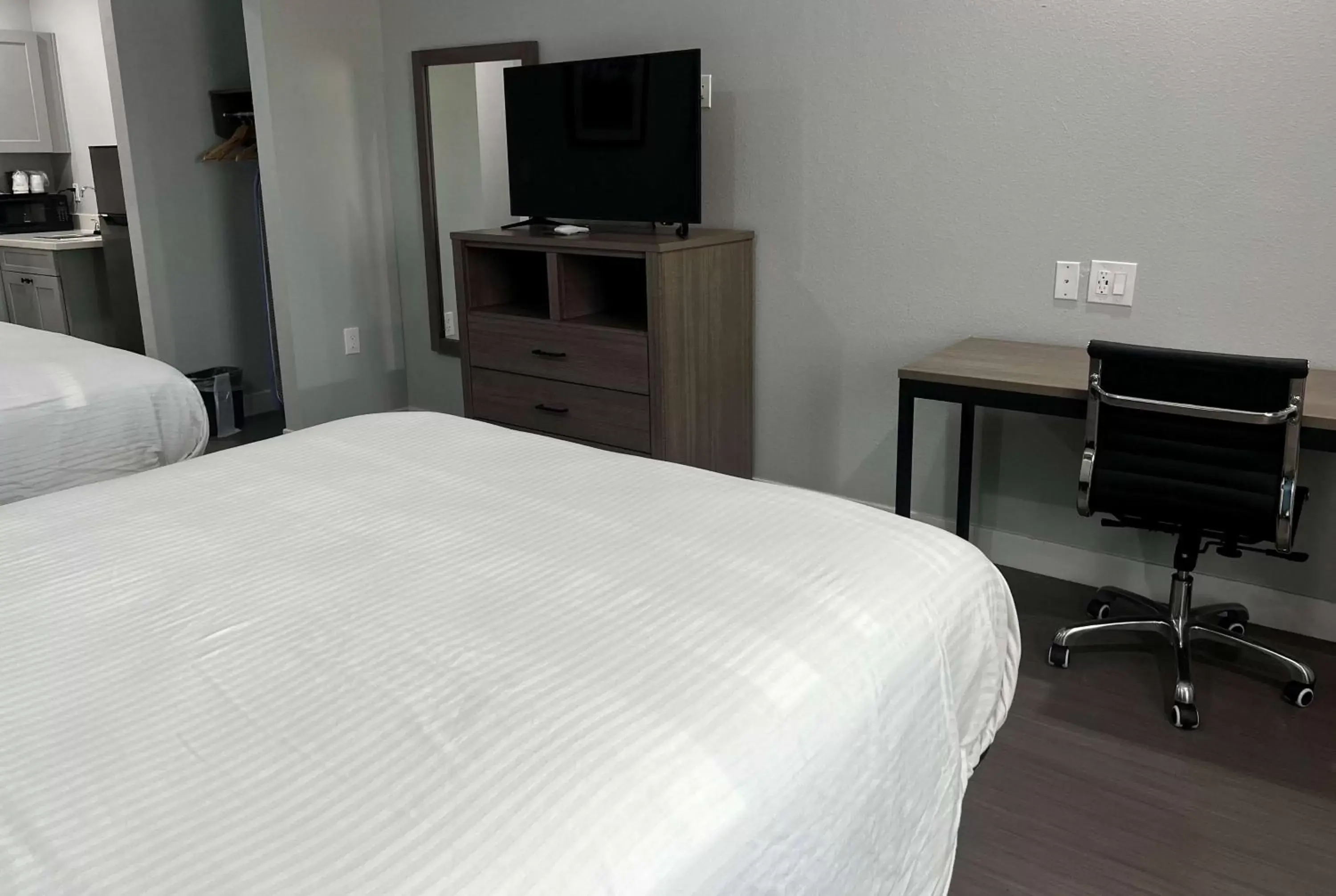 Suite with Two Double Beds - Non-Smoking in Baymont by Wyndham Freeport Texas Suite with Two Double Beds - Non-Smoking in Baymont by Wyndham Freeport Texas