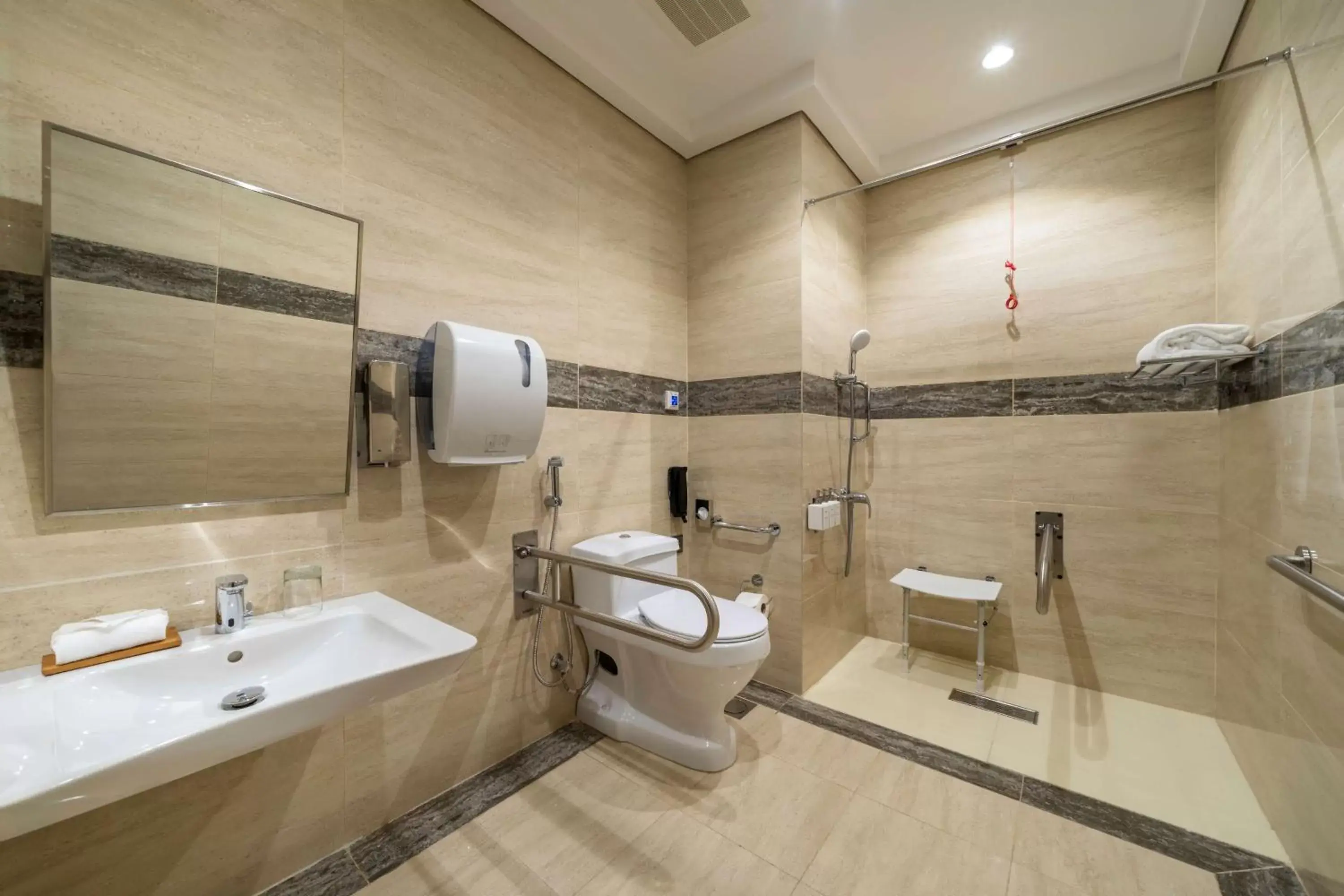 Bathroom in Radisson Hotel Riyadh Airport