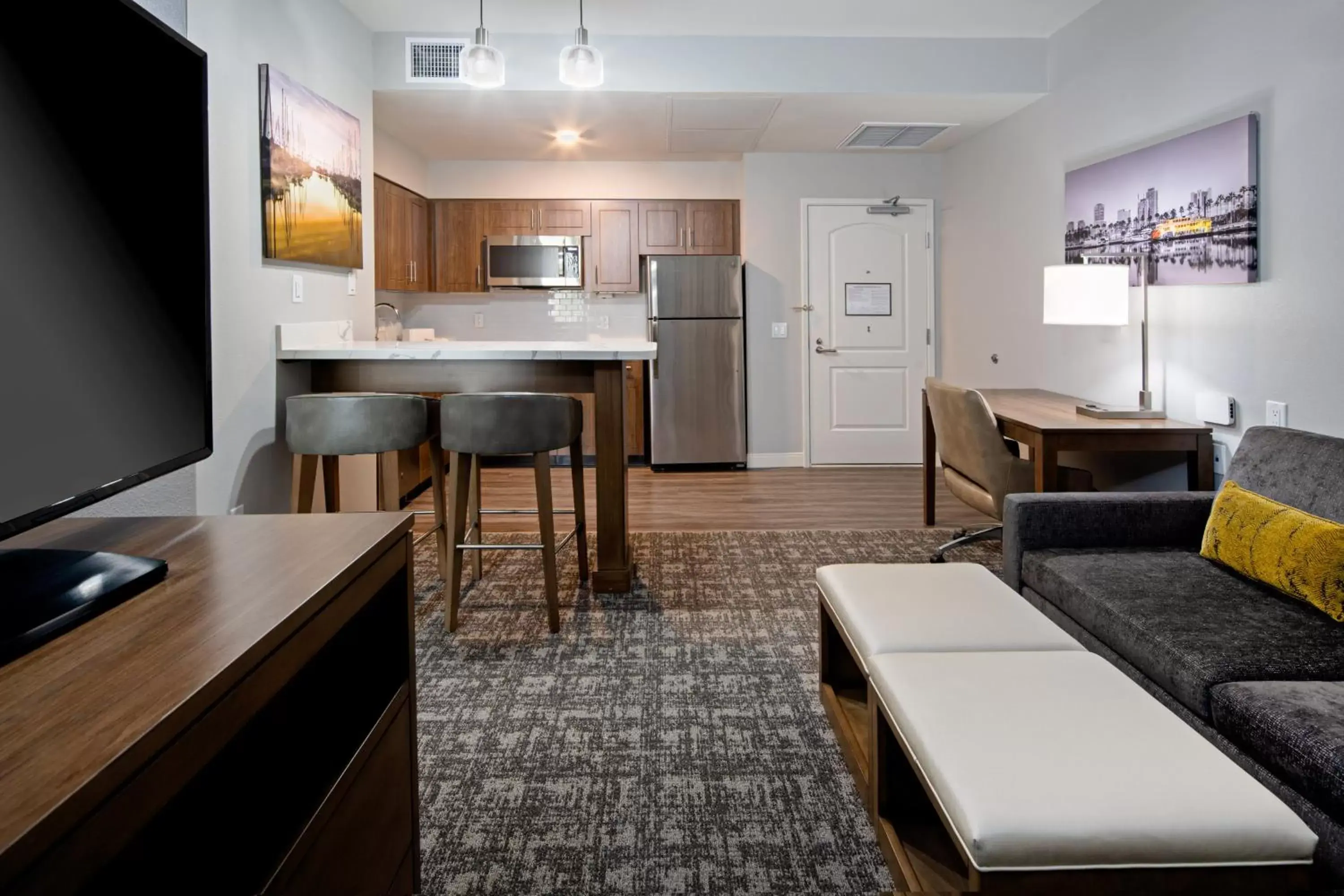 Photo of the whole room, Kitchen/Kitchenette in Staybridge Suites - Long Beach Airport, an IHG Hotel