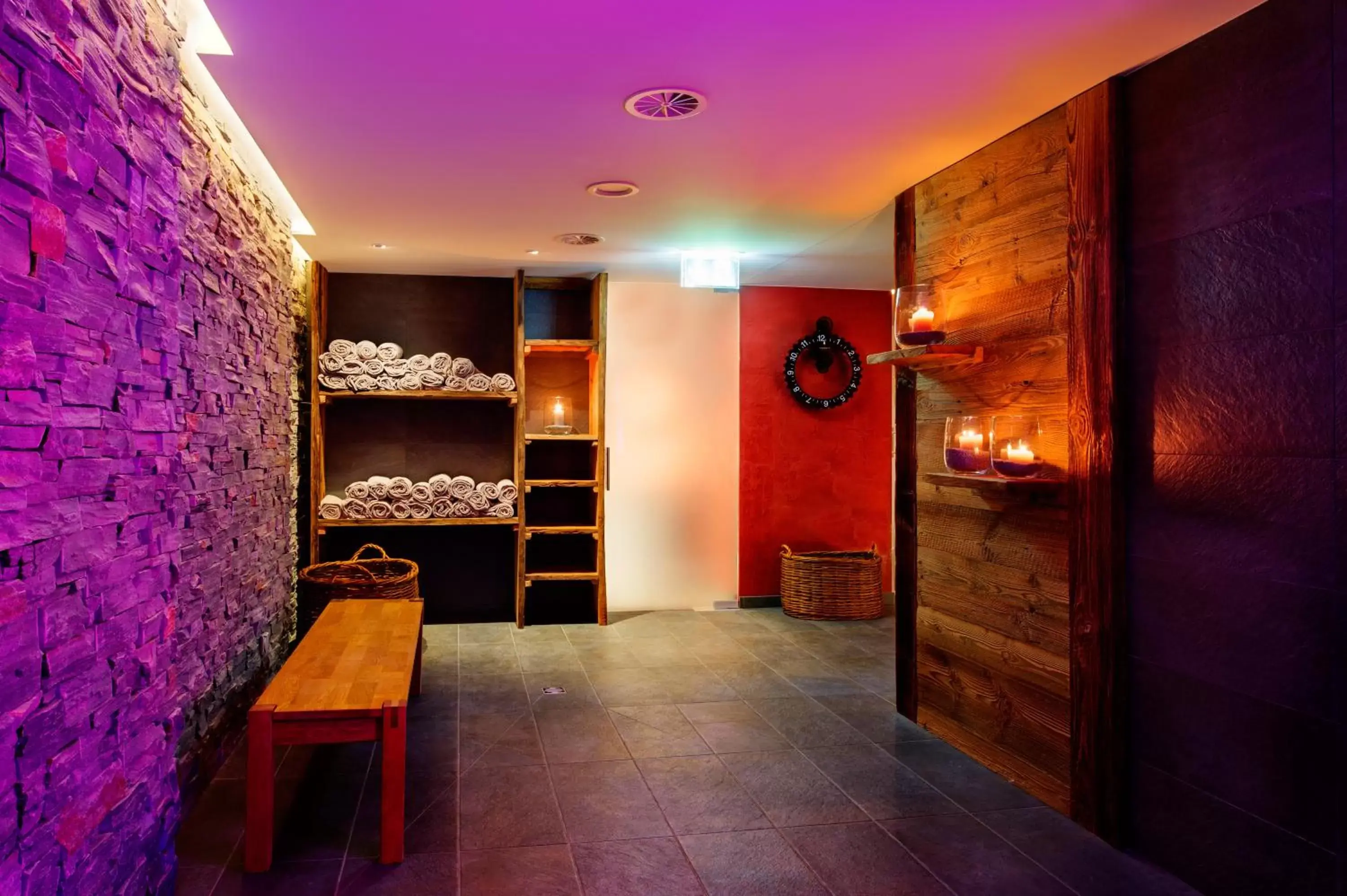 Sauna, Bunk Bed in Hotel Bristol