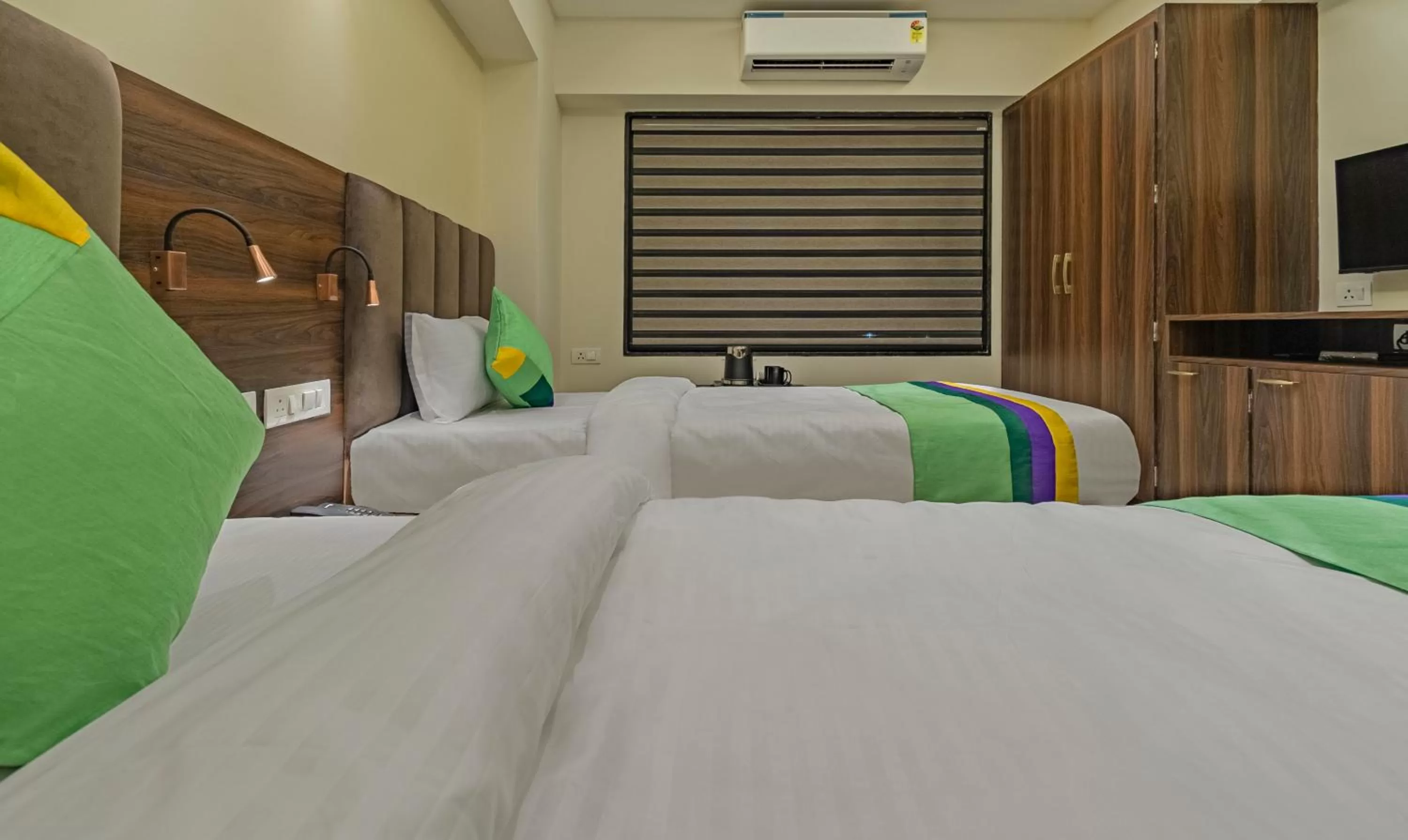 Bed in Treebo Pink City Grand