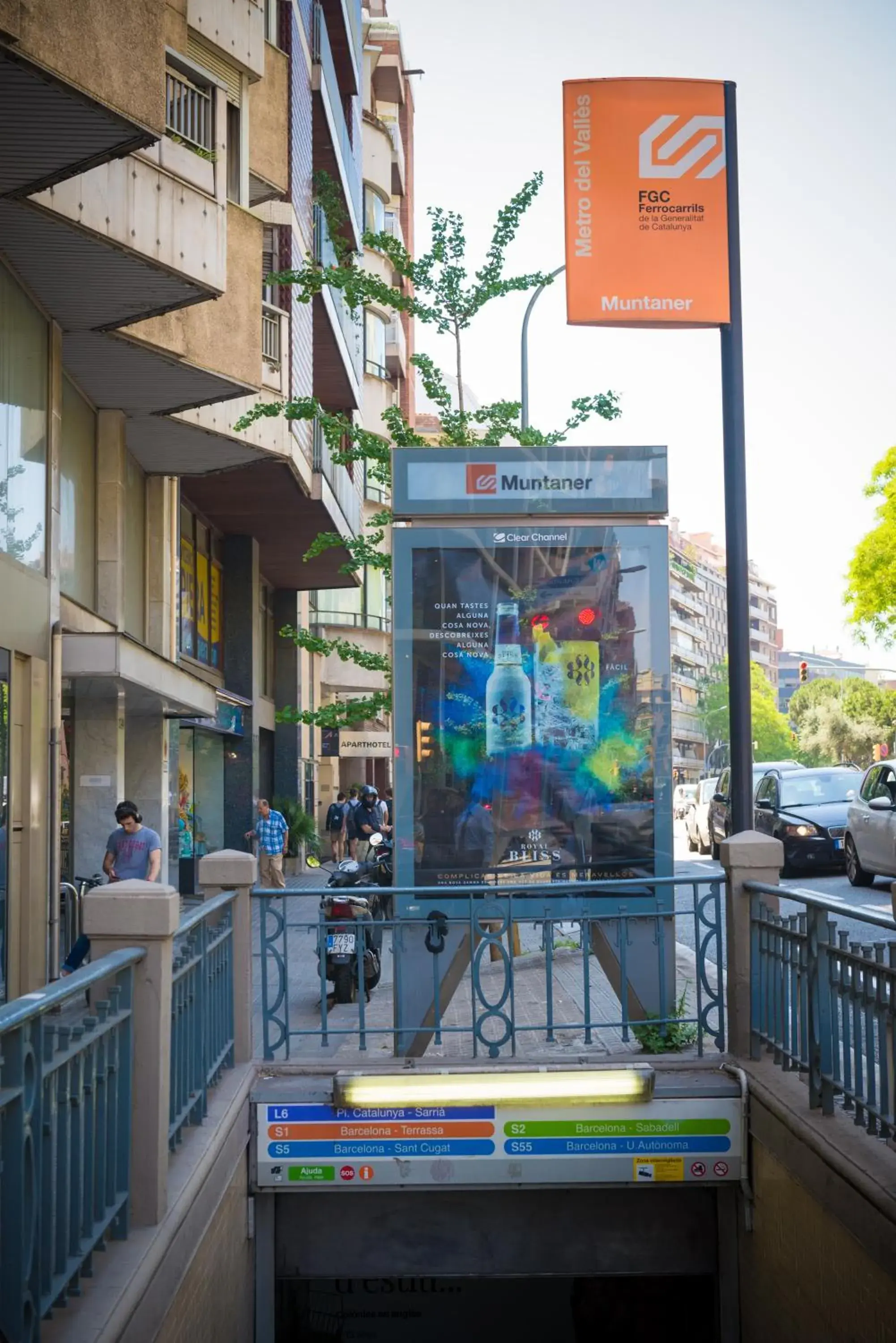 Property building in Senator Barcelona Apartments Property building in Senator Barcelona Apartments