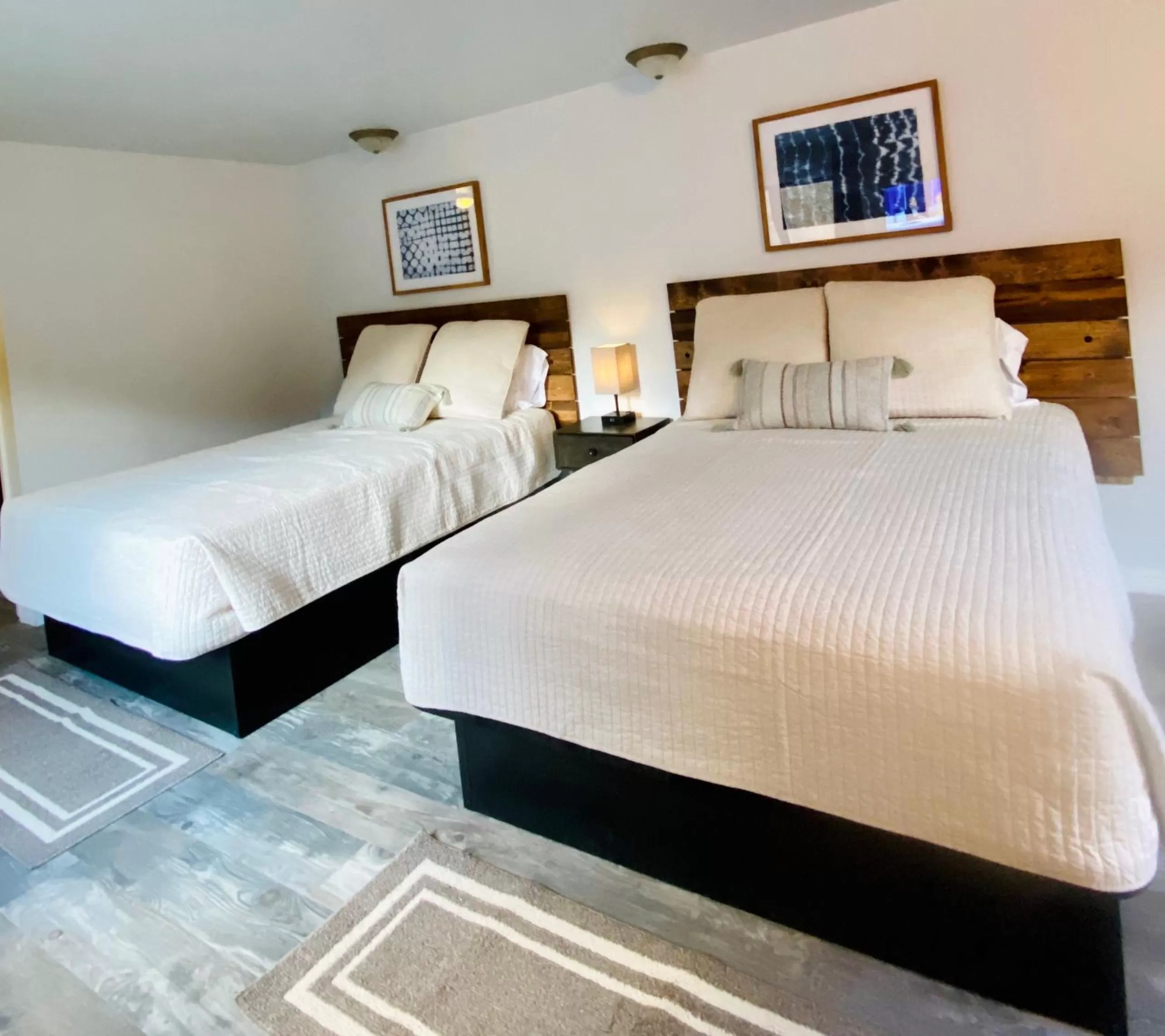 Bed in Coyote Motel West