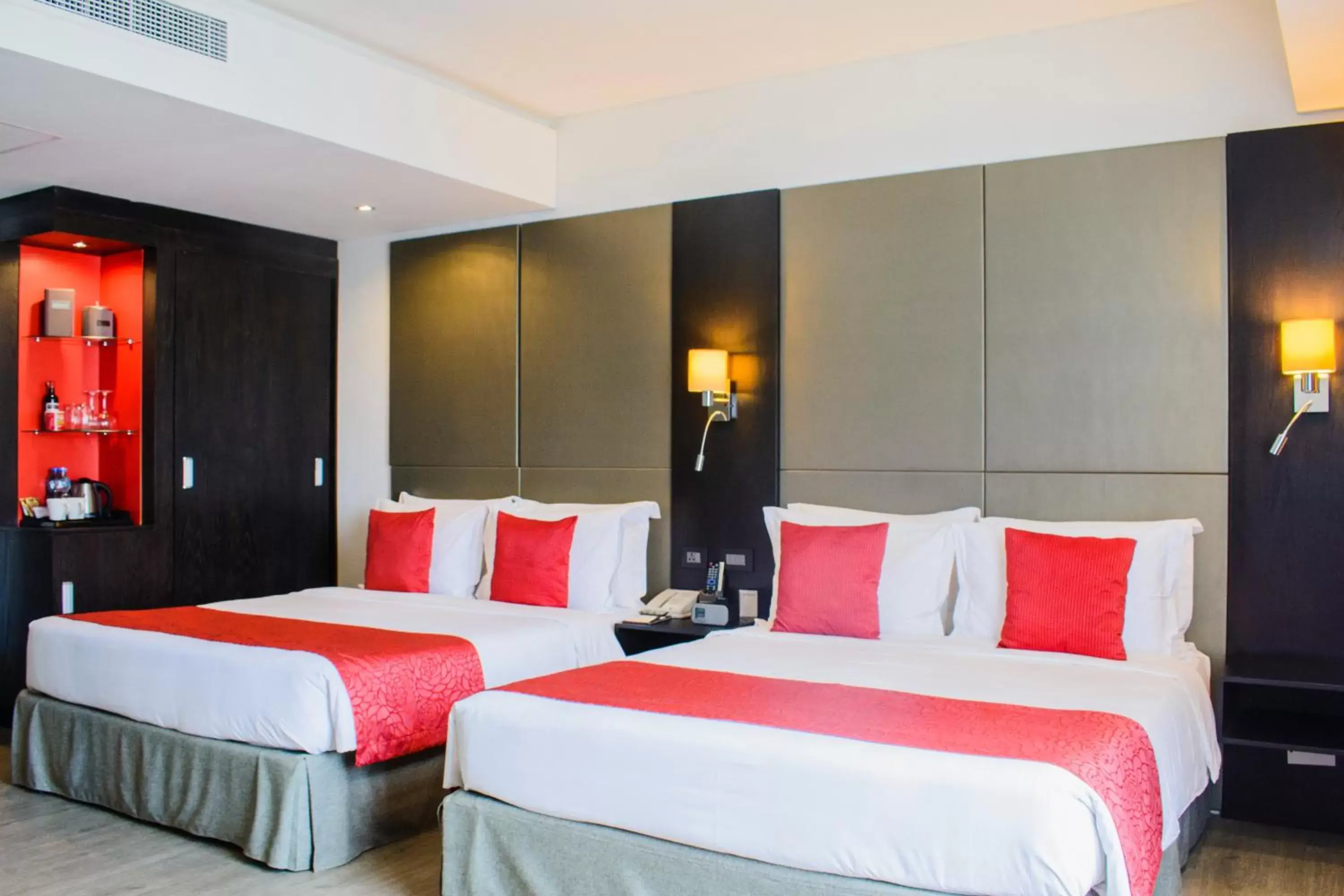 Bed in Onomo Hotel Dar es Salaam