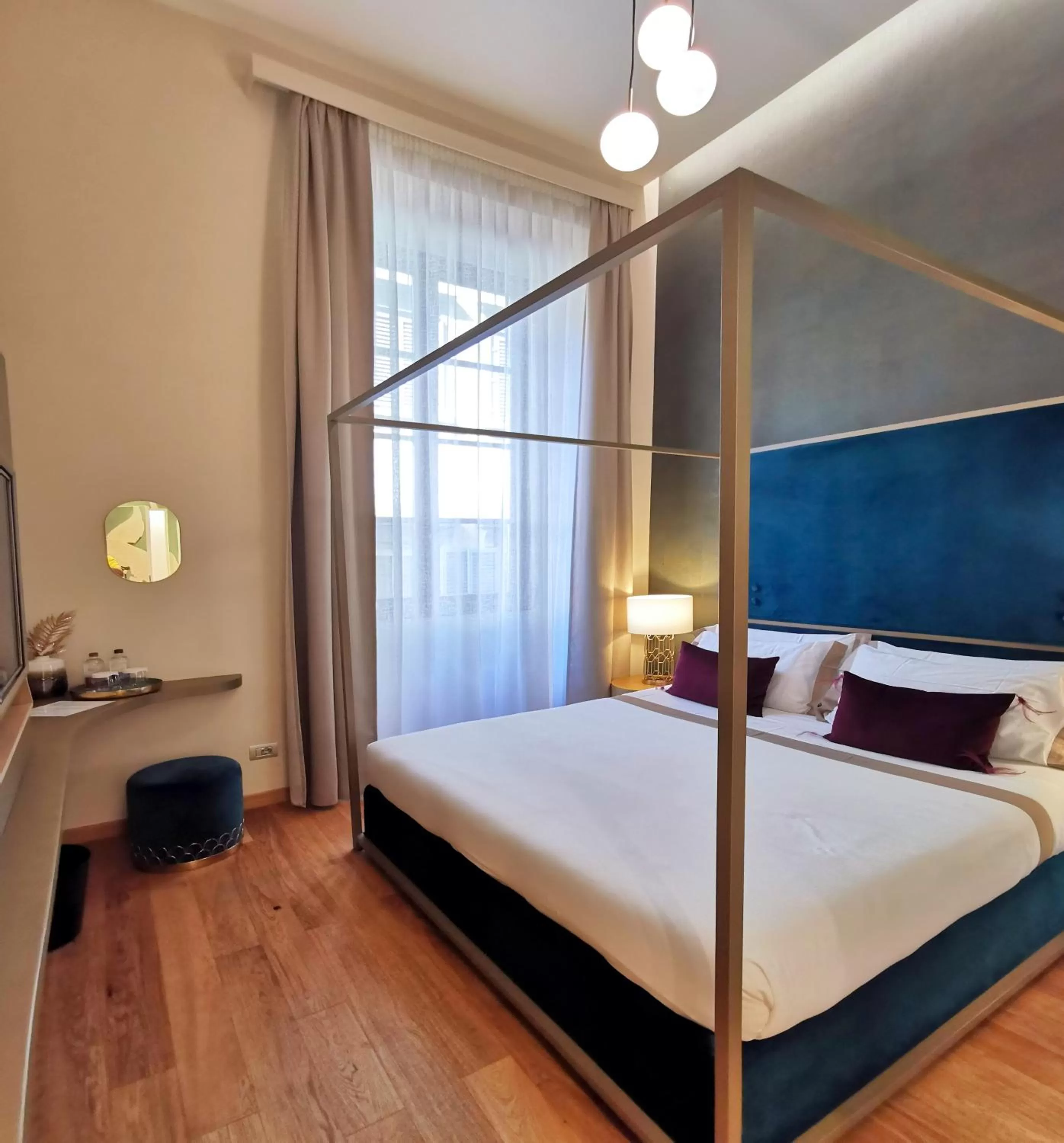 Bed in Renascentia in Florence - Adults Only