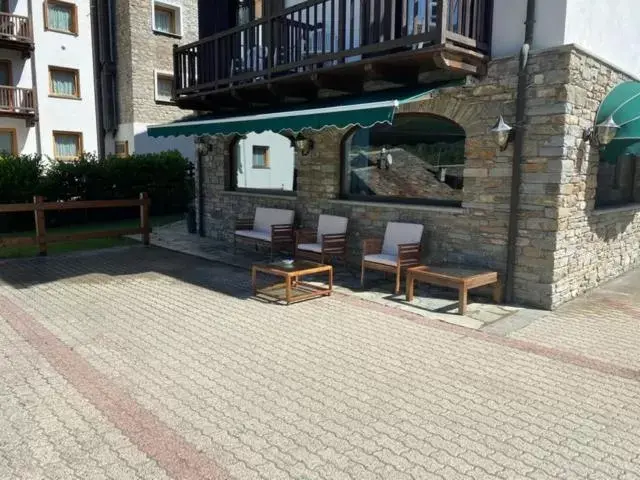 BBQ Facilities in Hotel Triolet