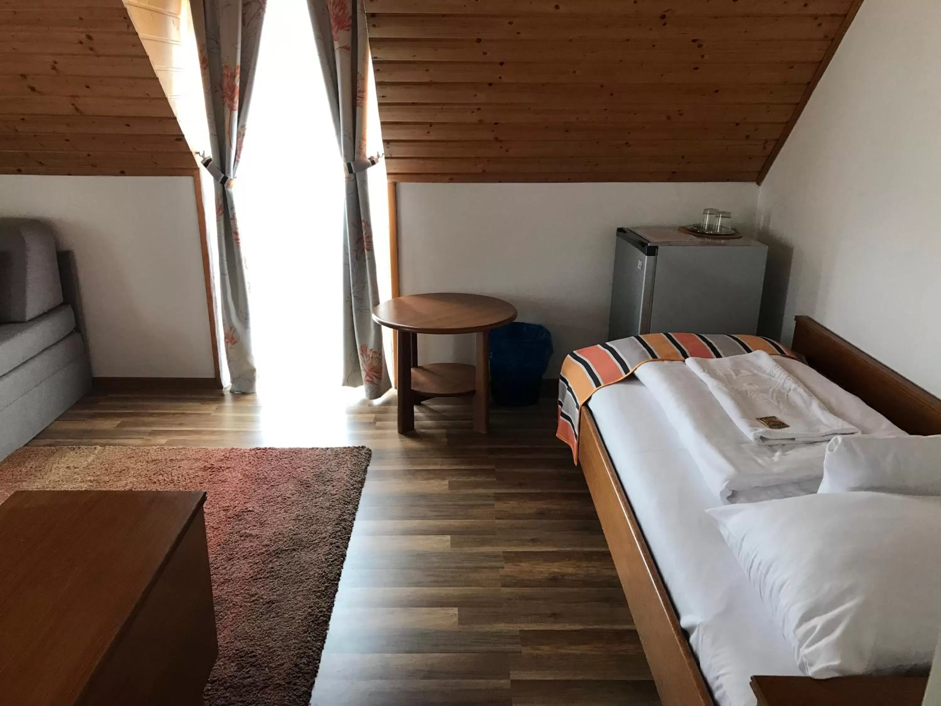 Photo of the whole room in Zöldtető Panzió